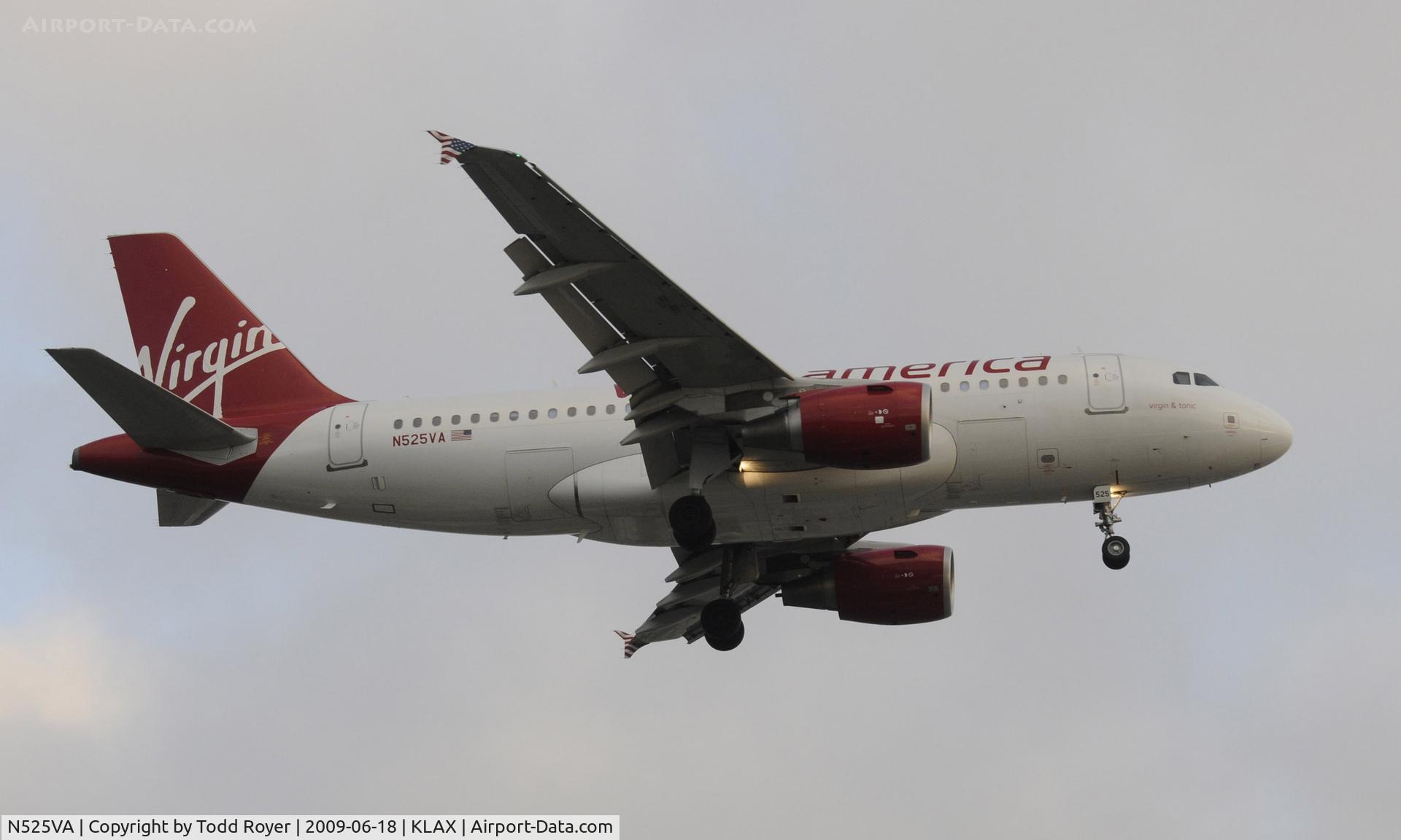 N525VA, 2007 Airbus A319-112 C/N 3324, Landing 24R at LAX