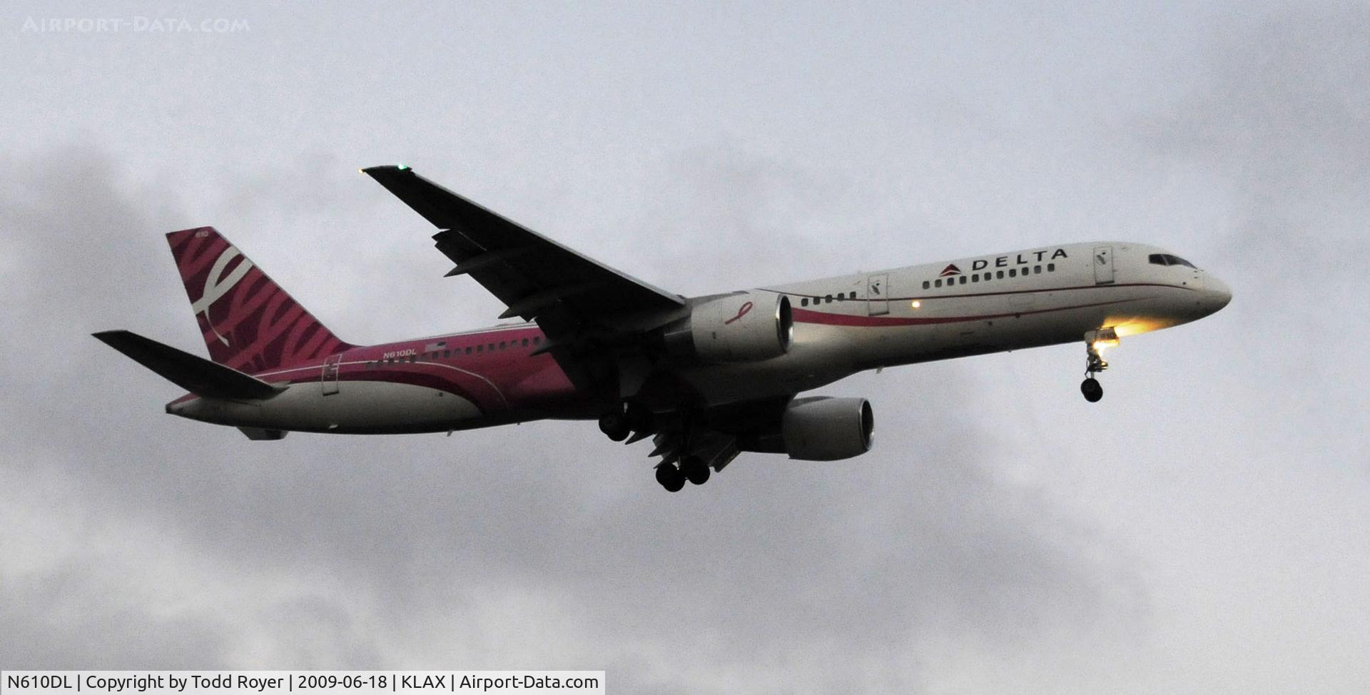 N610DL, 1985 Boeing 757-232 C/N 22817, Landing 24R at LAX