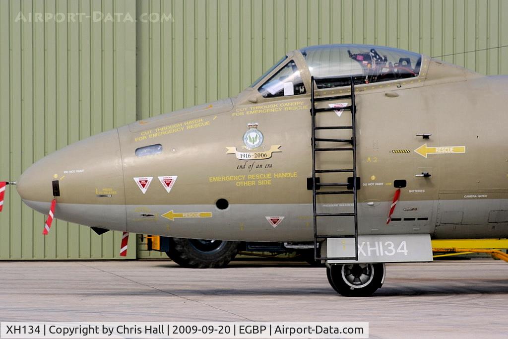 XH134, 1959 English Electric Canberra PR.9 C/N SH1724, at the Kemble Battle of Britain weekend