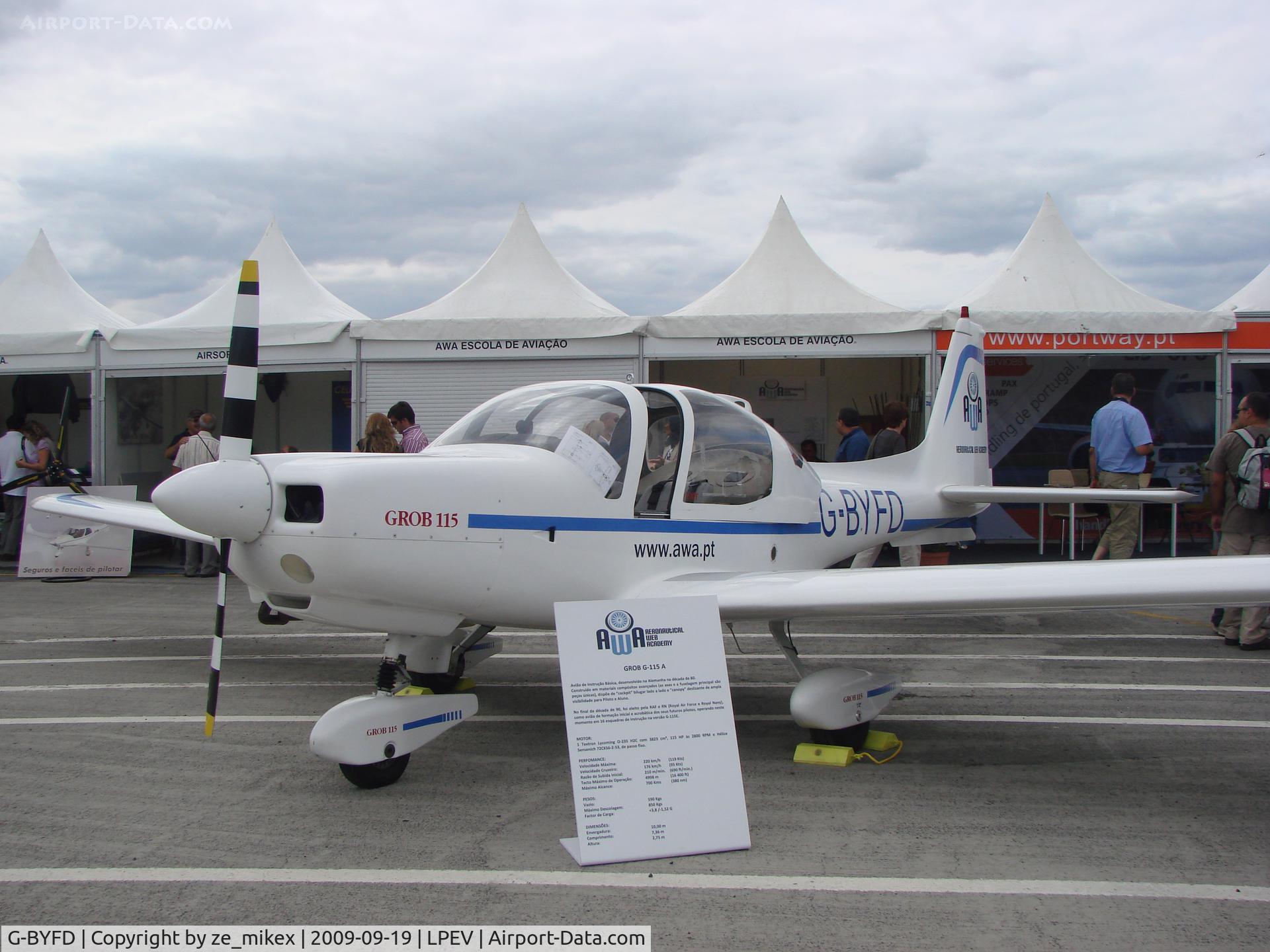 G-BYFD, 1989 Grob G-115A C/N 8100, a diferent plane in nowadays