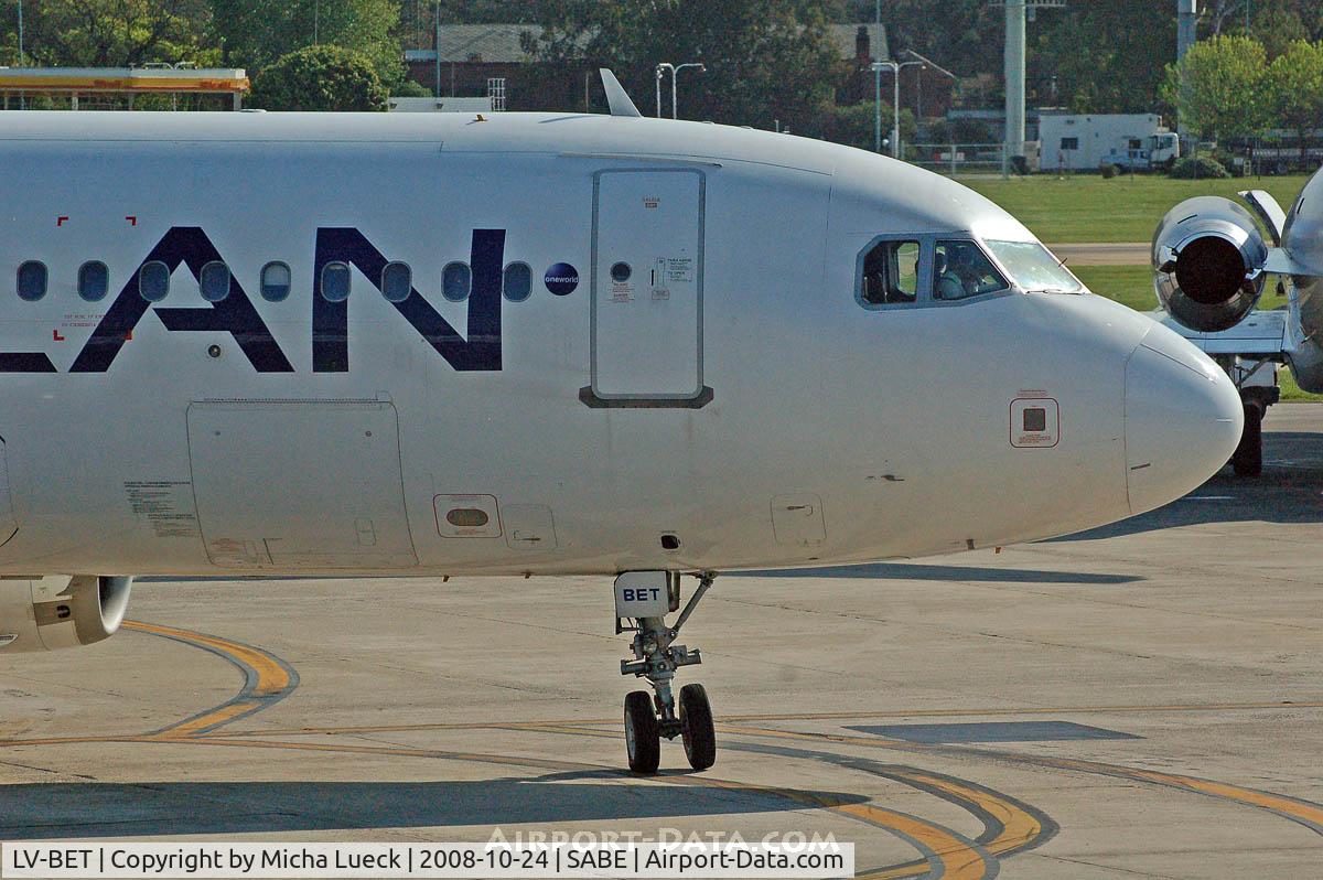LV-BET, 2002 Airbus A320-233 C/N 1854, At Aeroparque (AEP)