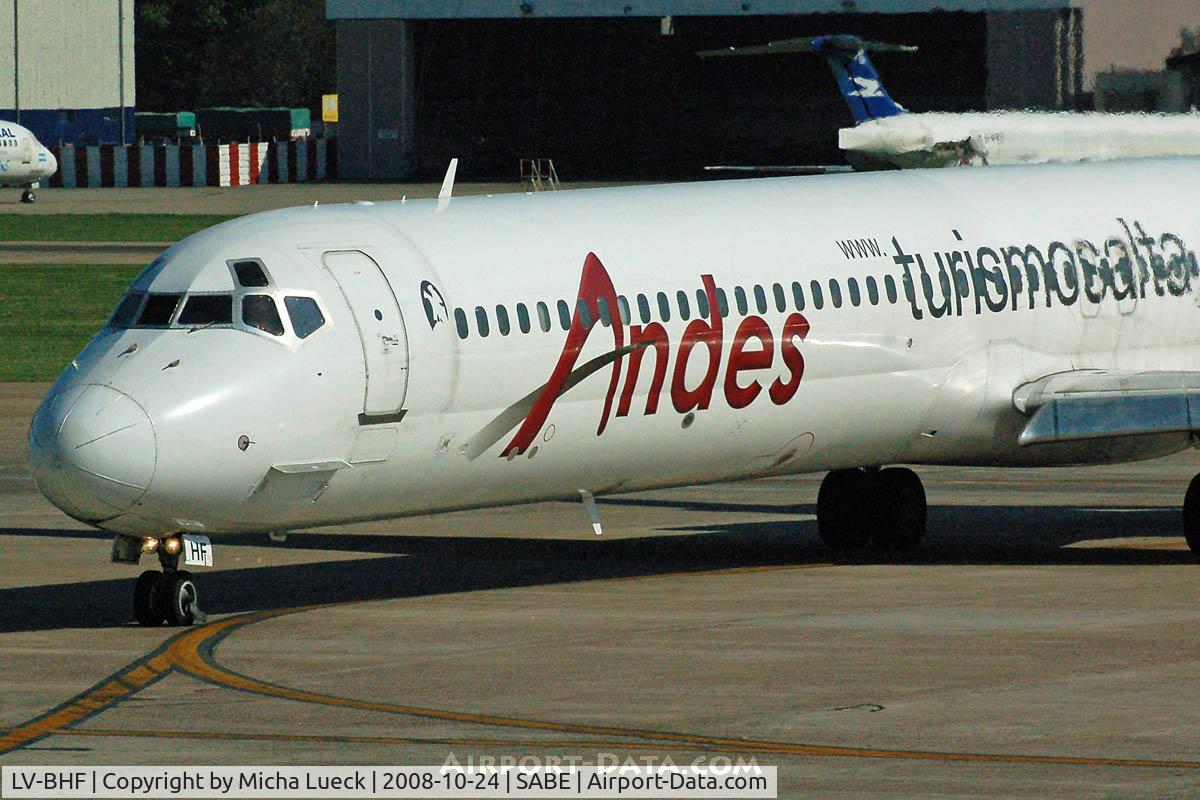 LV-BHF, 1988 McDonnell Douglas MD-82 (DC-9-82) C/N 49508, At Aeroparque (AEP)