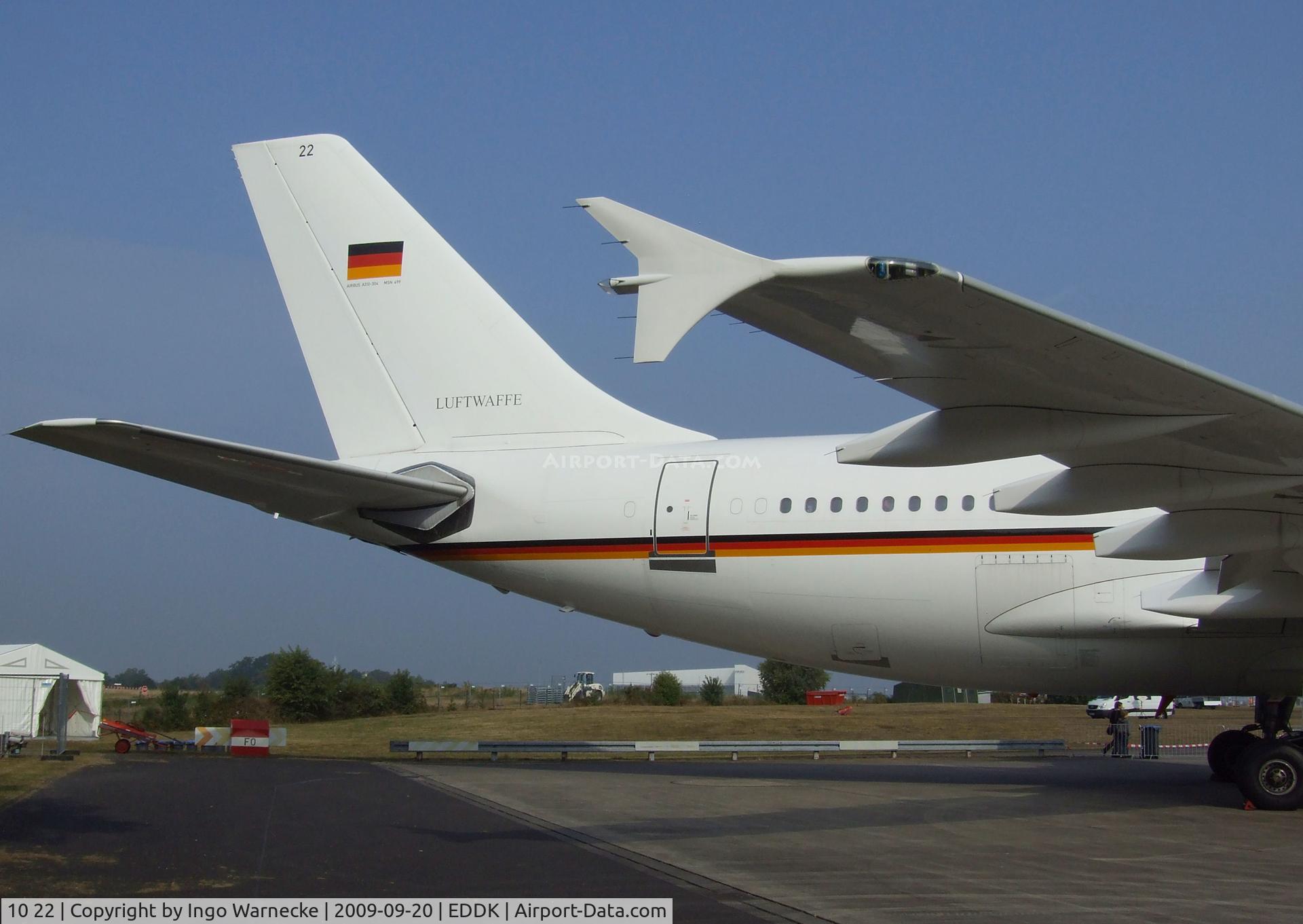 10 22, 1989 Airbus A310-304 C/N 499, Airbus A310-304 