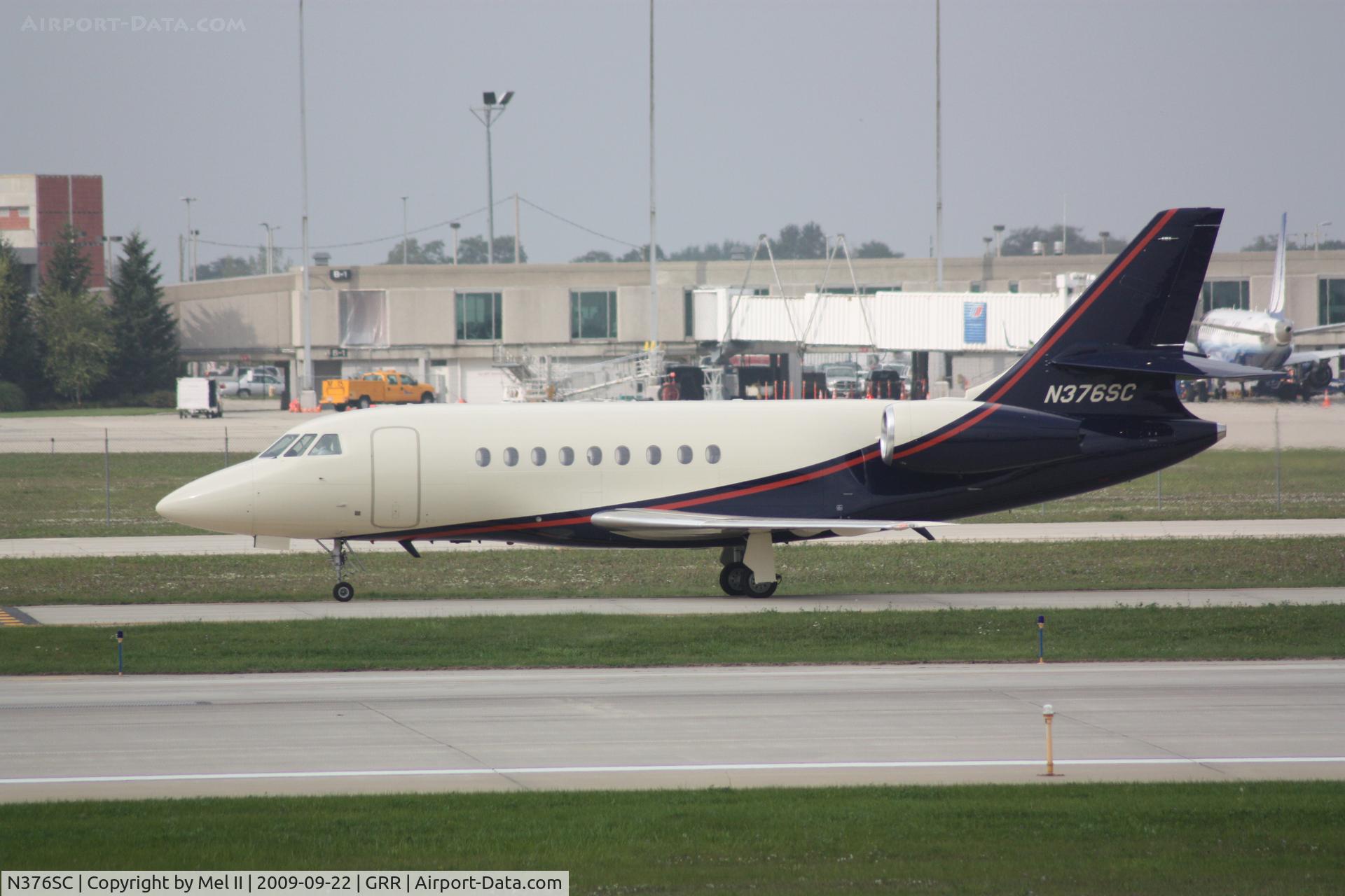 N376SC, 2005 Dassault Falcon 2000EX C/N 57, Taxi From Landing RWY 8R