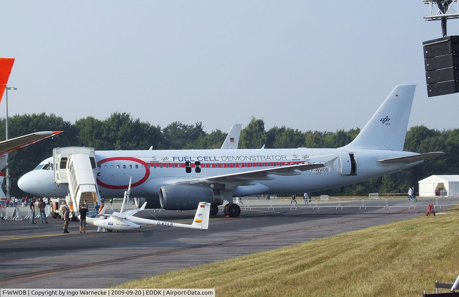 F-WWDB, 1997 Airbus A320-232 C/N 659, Airbus A320-232 ATRA (Advanced Technology Research Aircraft) operated alternately by DLR and Airbus - here operated by Airbus, hence the french registration - at the DLR 2009 air and space day on the side of Cologne airport