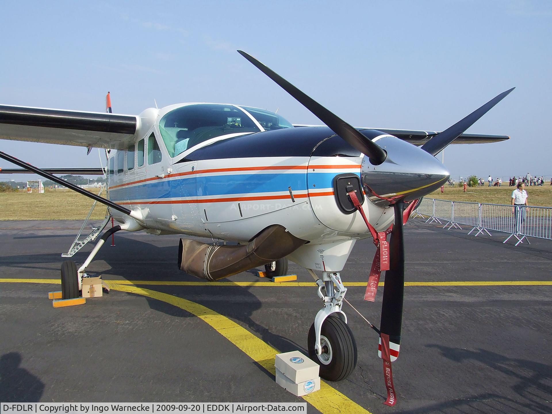 D-FDLR, 1998 Cessna 208B Grand Caravan C/N 208B-0708, Cessna 208B Grand Caravan of the DLR at the DLR 2009 air and space day on the side of Cologne airport