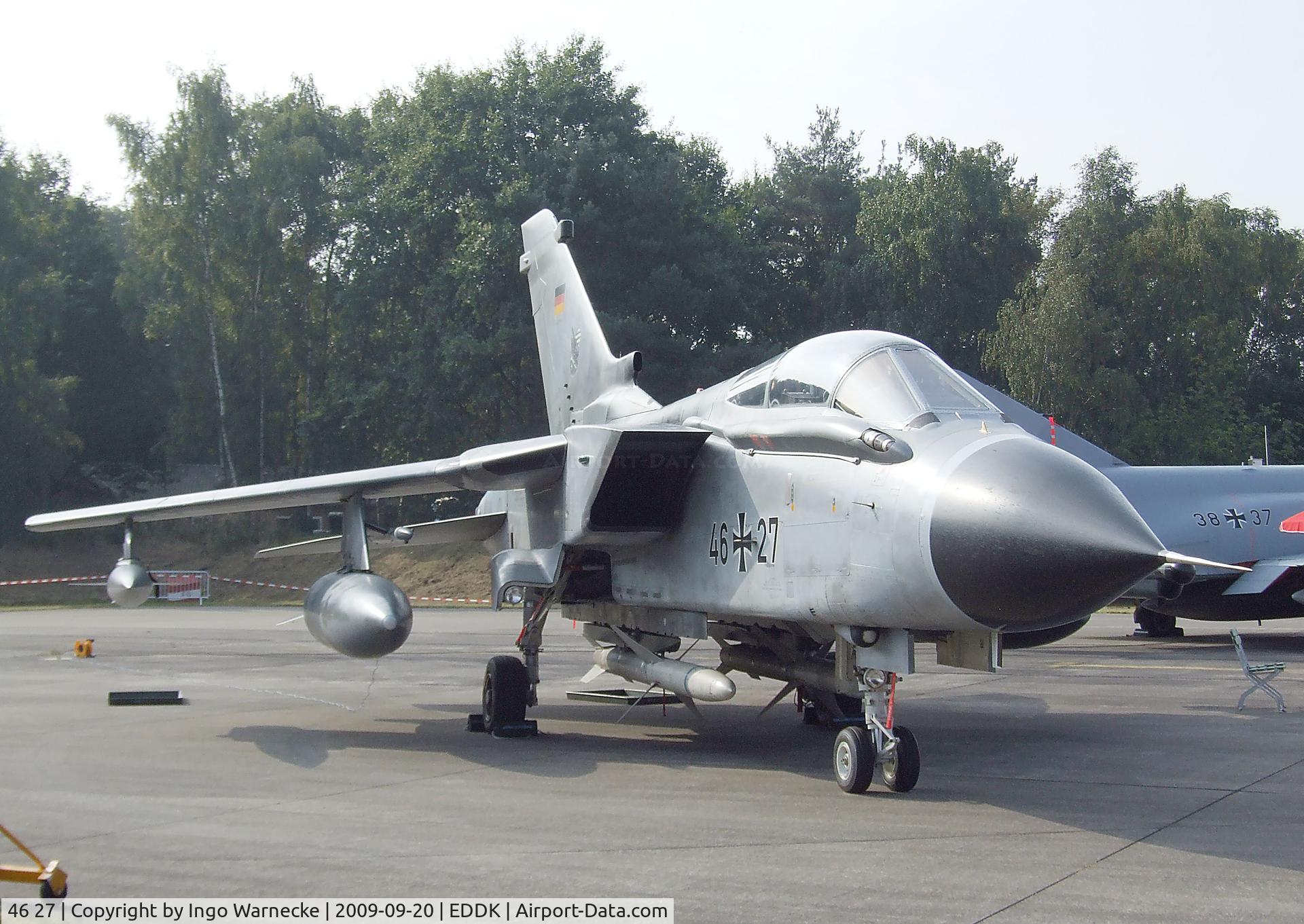 46 27, Panavia Tornado ECR C/N 827/GS260/4327, Panavia Tornado ECR of Luftwaffe (German Air Force) at the DLR 2009 air and space day on the side of Cologne airport