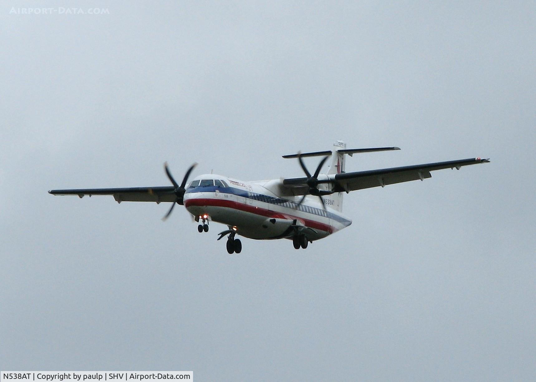 N538AT, 1997 ATR 72-212A C/N 538, Landing on runway 5 at Shreveport Regional.