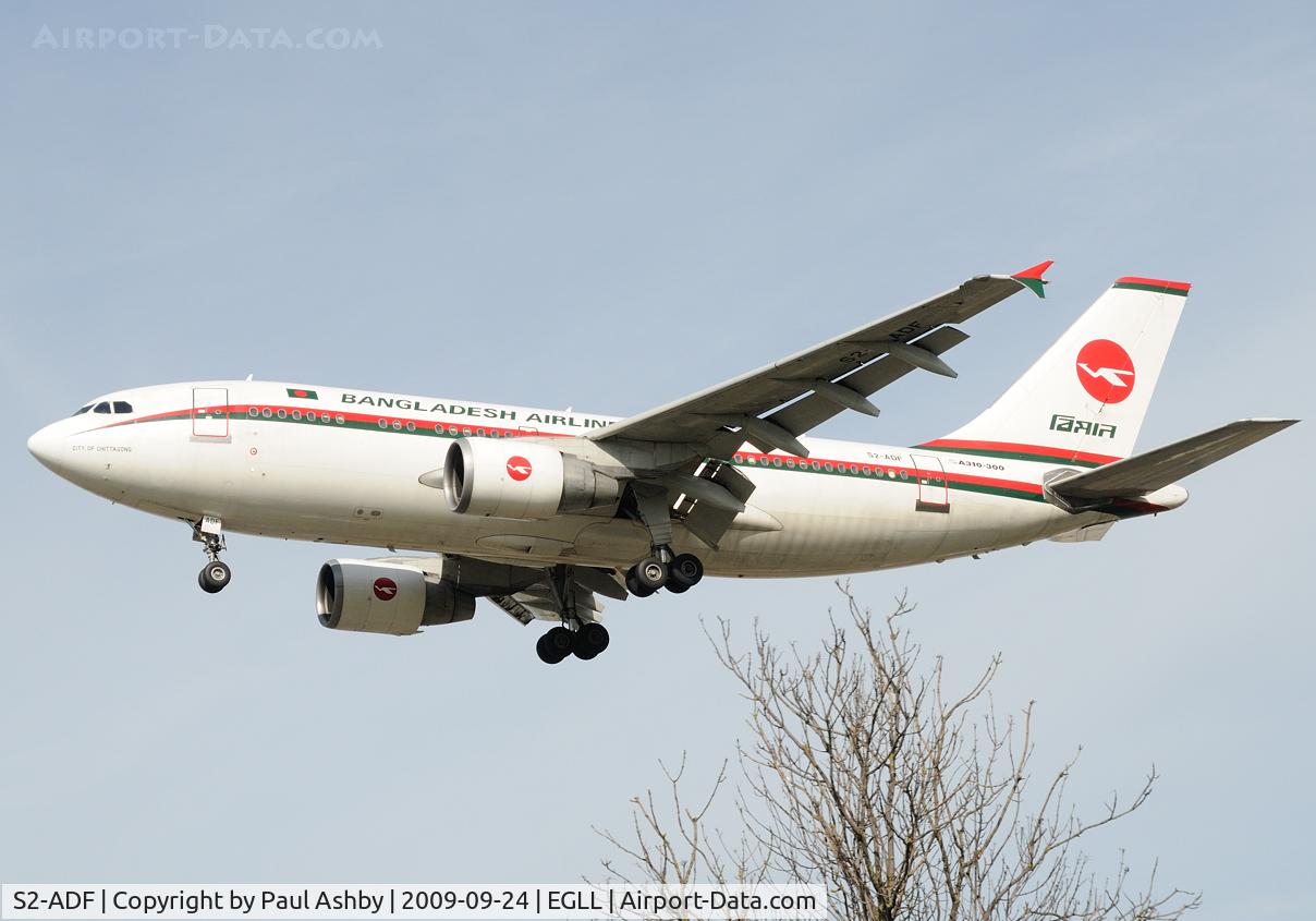 S2-ADF, Airbus A310-300 C/N 700, Airbus A310-300