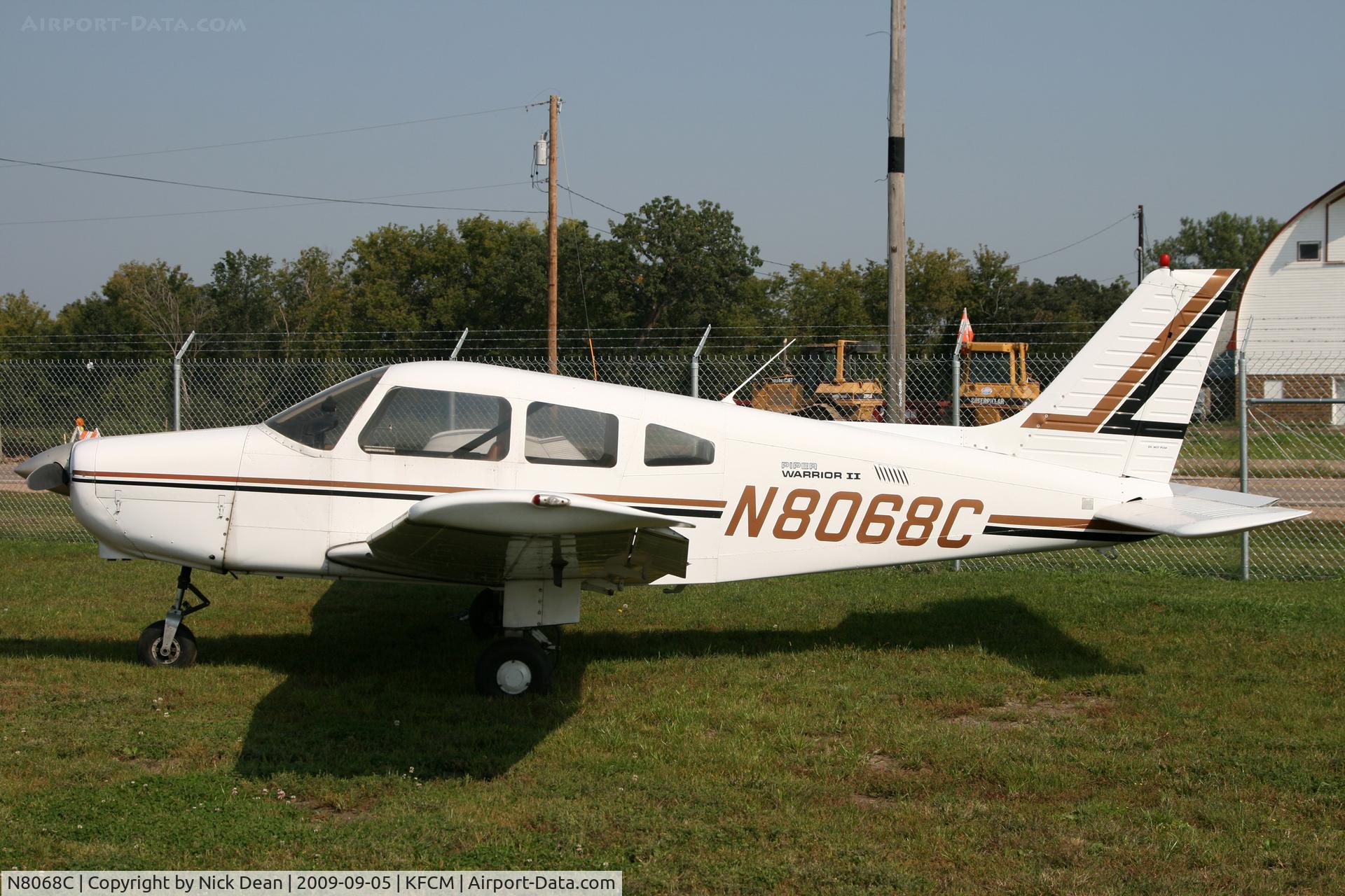 N8068C, 1981 Piper PA-28-161 C/N 28-8216099, KFCM