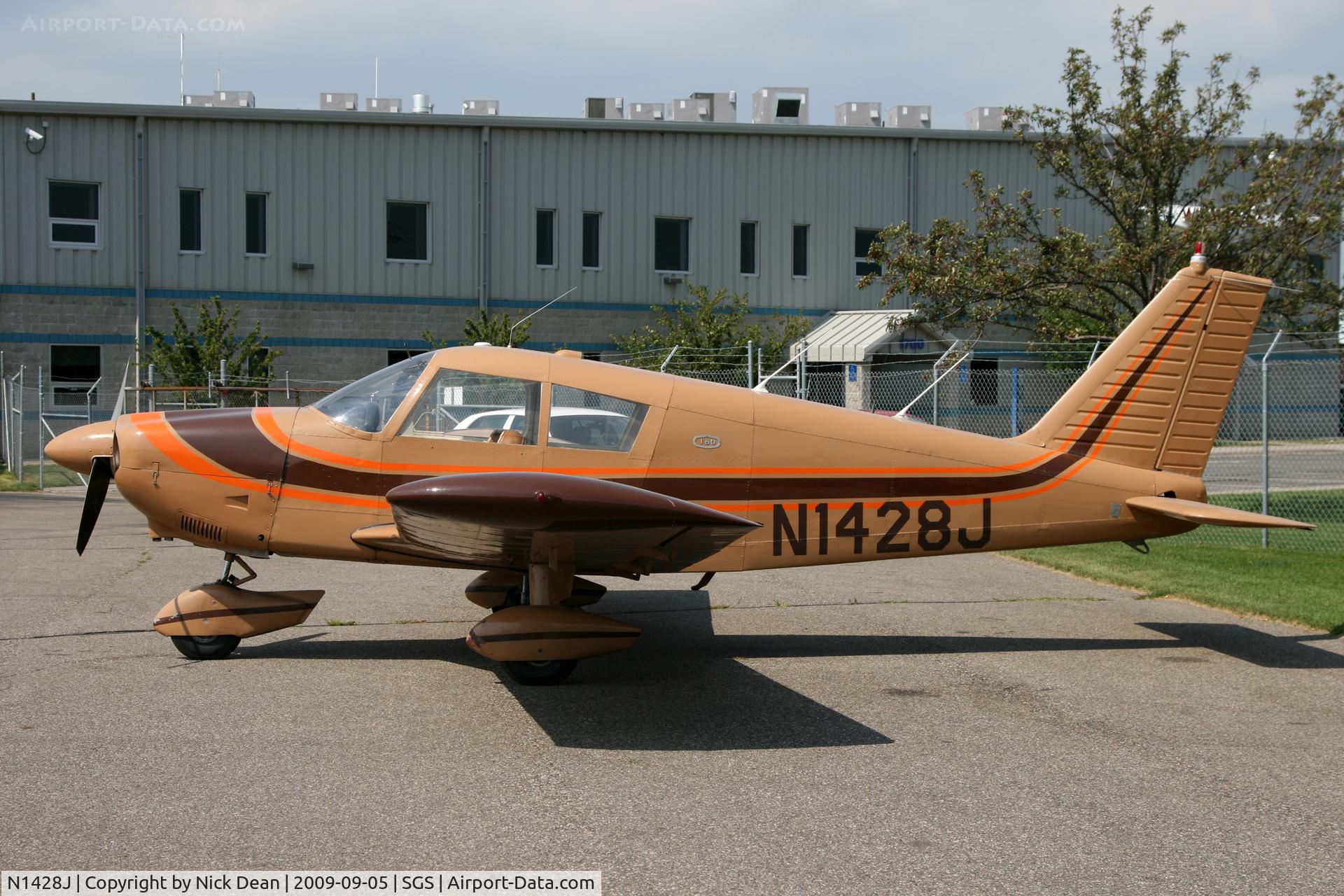 N1428J, 1966 Piper PA-28-180 C/N 28-3539, KSGS