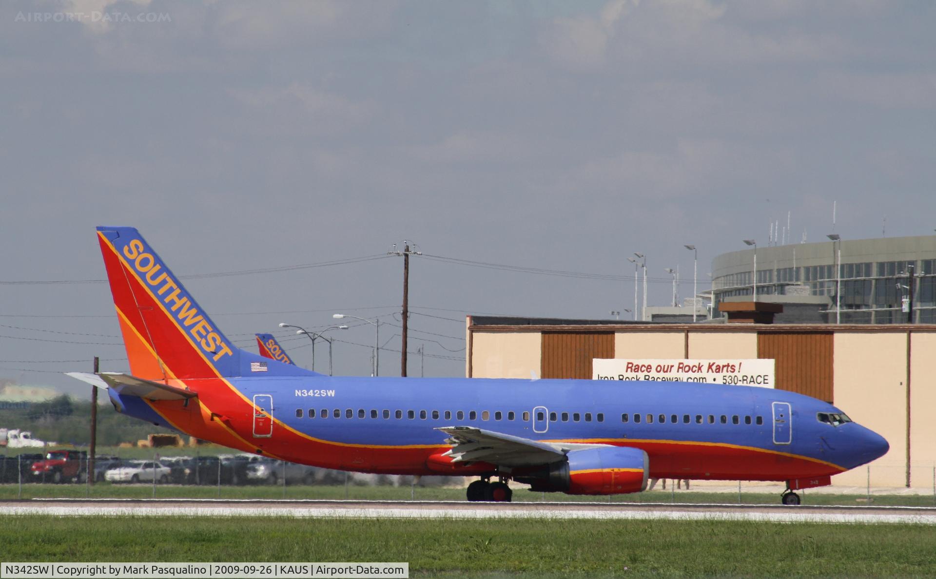 N342SW, 1989 Boeing 737-3H4 C/N 24133, Boeing 737-300
