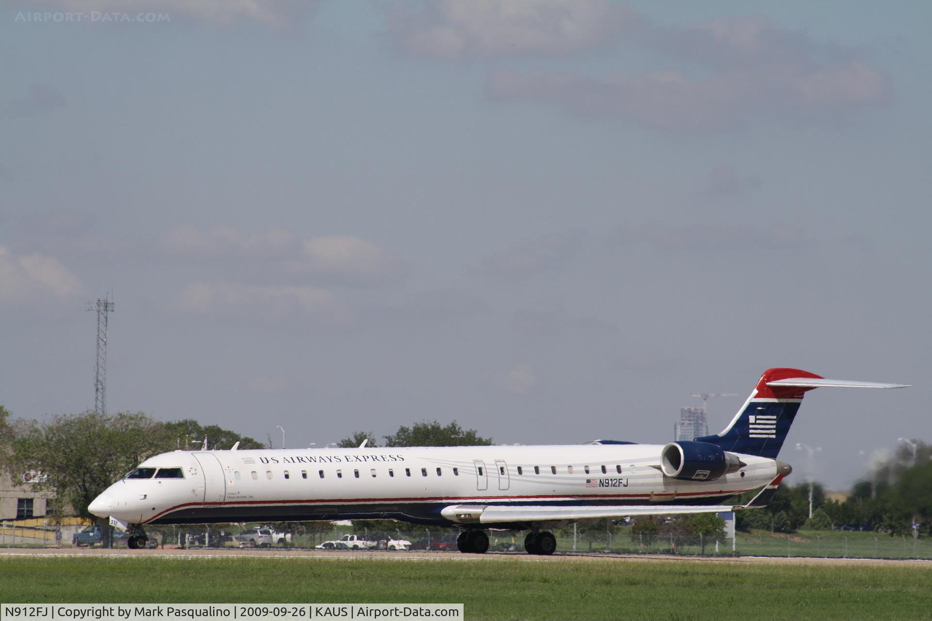N912FJ, 2004 Bombardier CRJ-900ER (CL-600-2D24) C/N 15012, CL600-2D24
