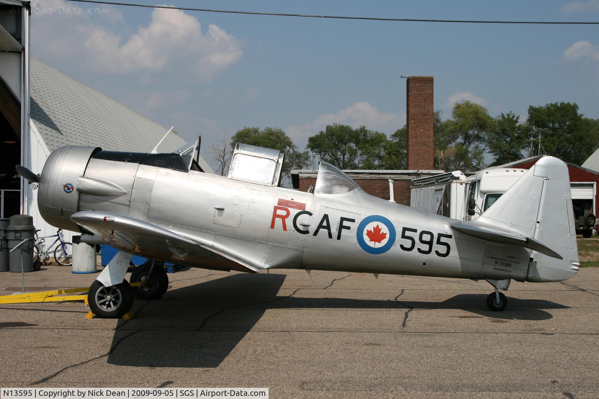 N13595, 1952 Canadian Car & Foundry T-6 Harvard Mk.4 C/N CCF4-97, KSGS