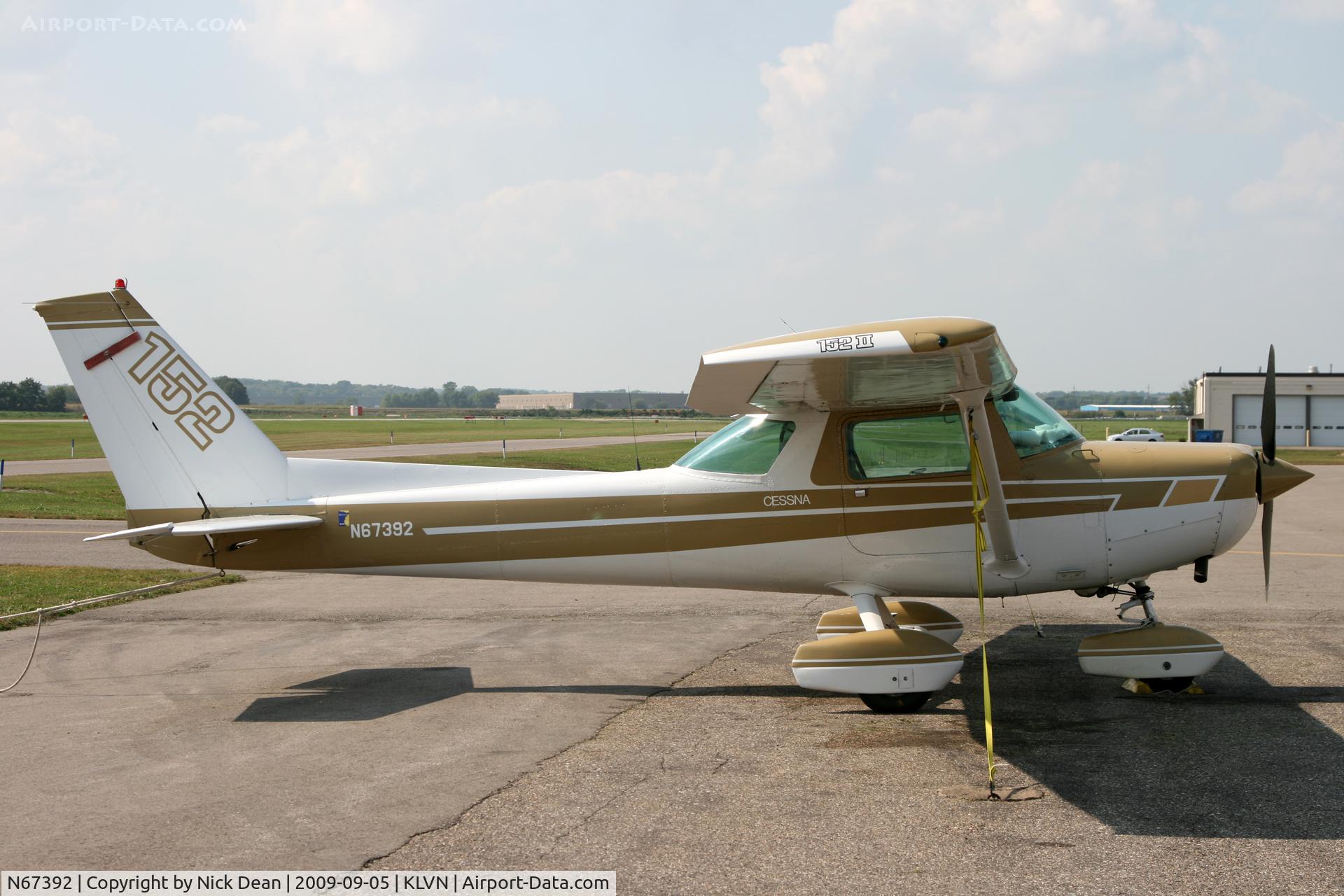 N67392, 1978 Cessna 152 C/N 15281808, KLVN