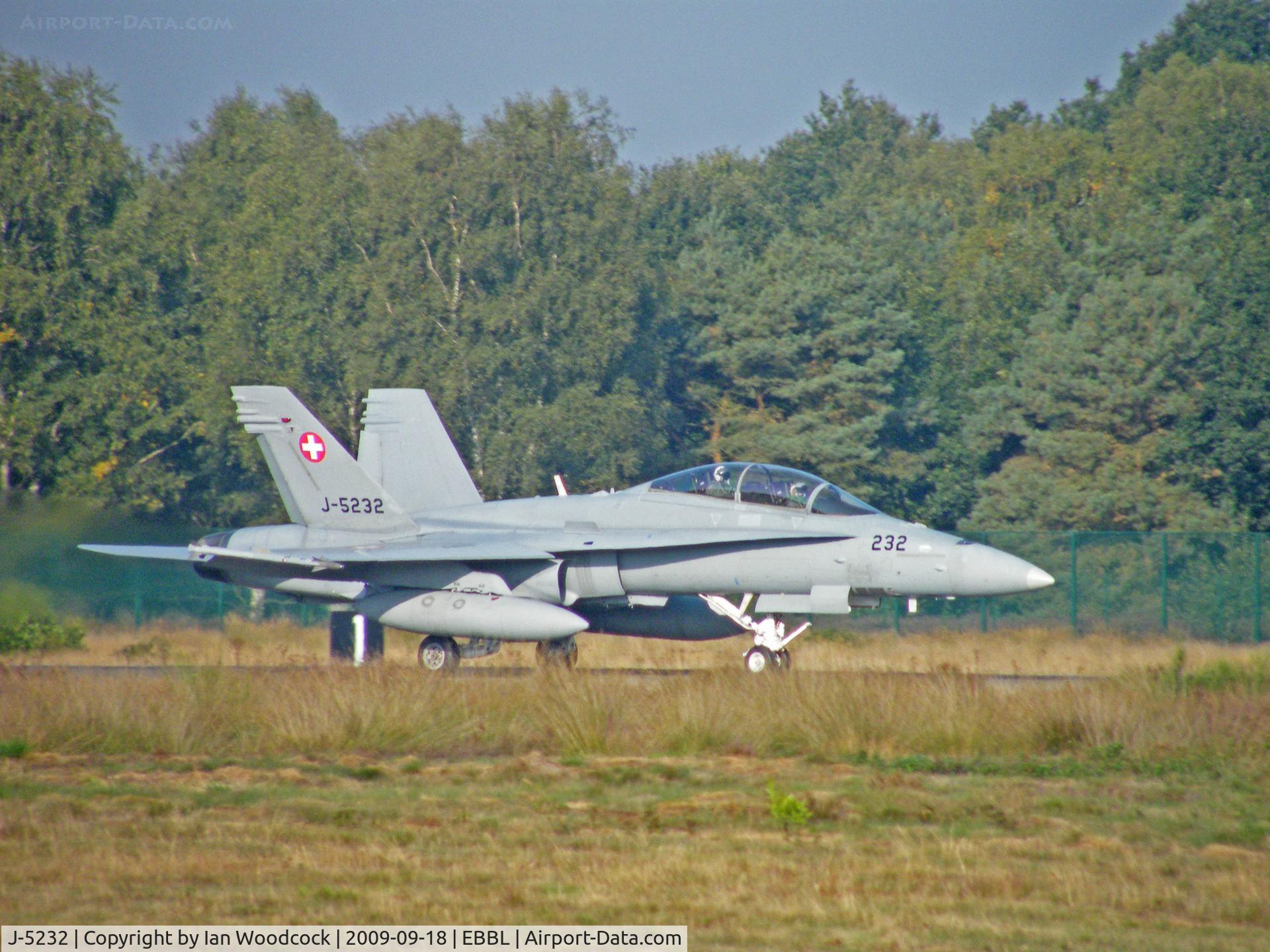 J-5232, 1996 McDonnell Douglas F/A-18D Hornet C/N 1308, McDonnell-Douglas F/A-18D Swiss Air Force/Kleine Brogel