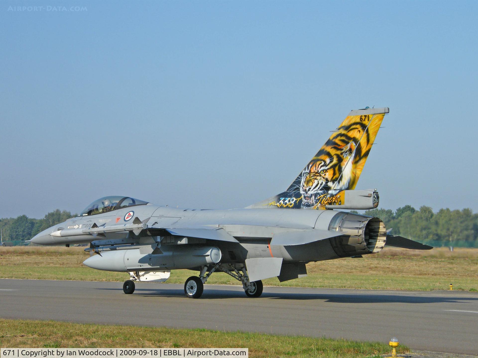 671, Fokker F-16AM Fighting Falcon C/N 6K-43, General Dynamics F-16AM/Royal Norwegian Air Force/Kleine Brogel
