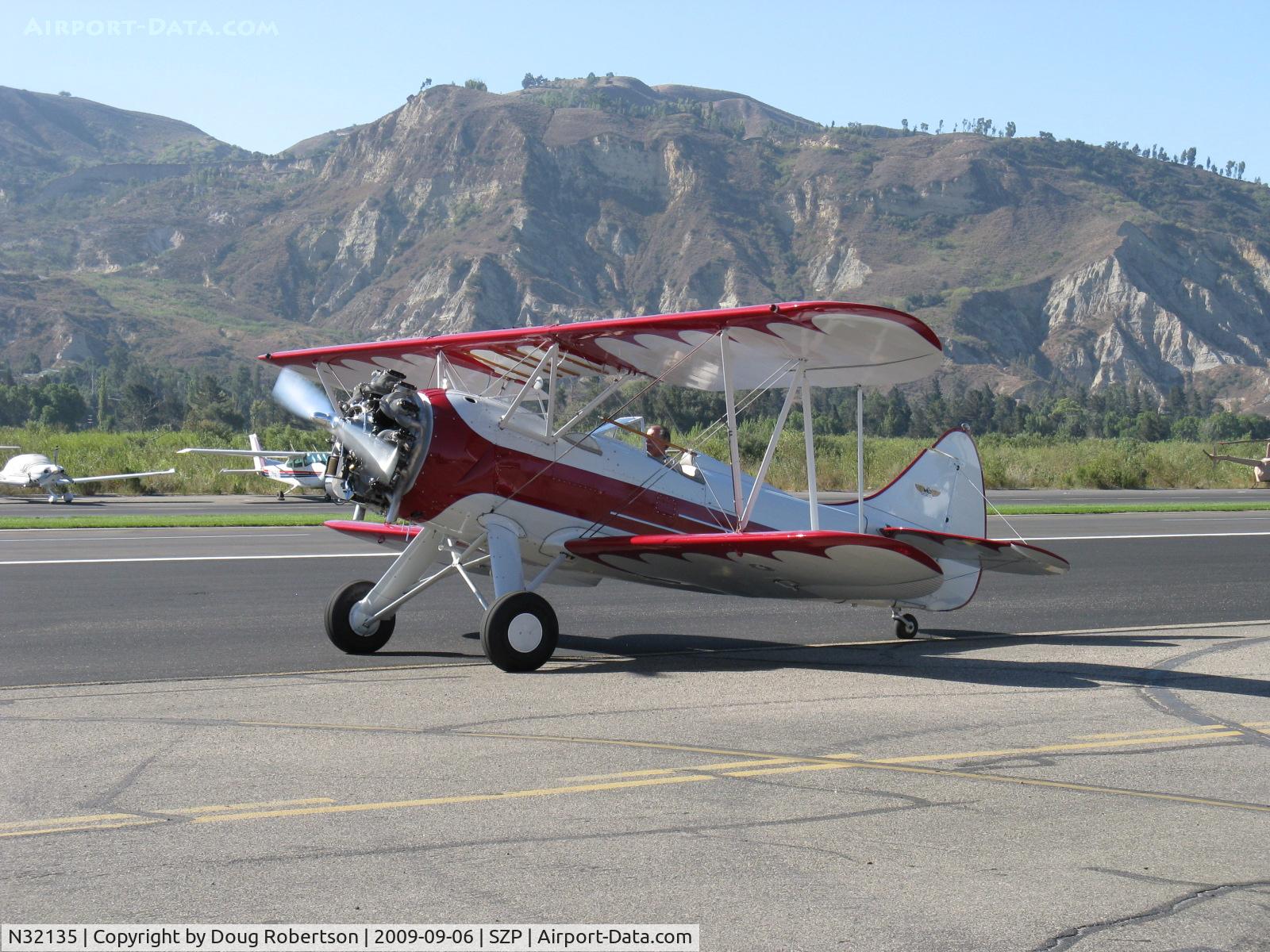N32135, 1941 Waco UPF-7 C/N 5767, 1941 Waco UPF-7, Continental W670 220 Hp, a stunning showplane, S turns taxi