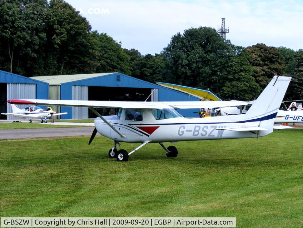 G-BSZW, 1977 Cessna 152 C/N 152-81072, Haimoss Ltd, Previous ID: N48958