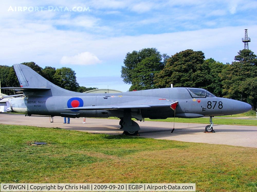 G-BWGN, 1955 Hawker Hunter T.8C C/N 41H-670689, wearing is former Royal Navy id WT722