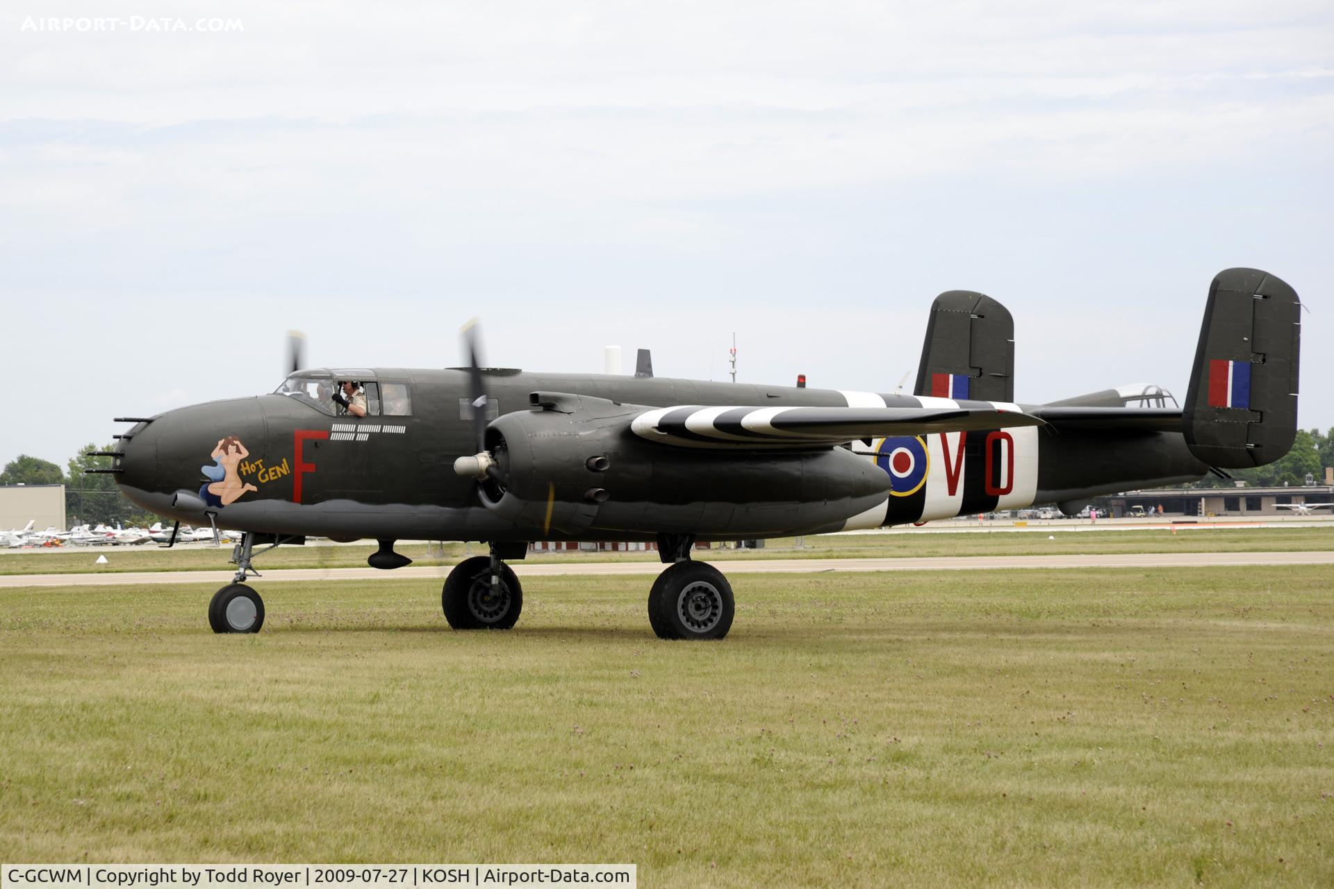 C-GCWM, 1945 North American B-25J Mitchell Mitchell C/N 108-47734, Taxi to parking
