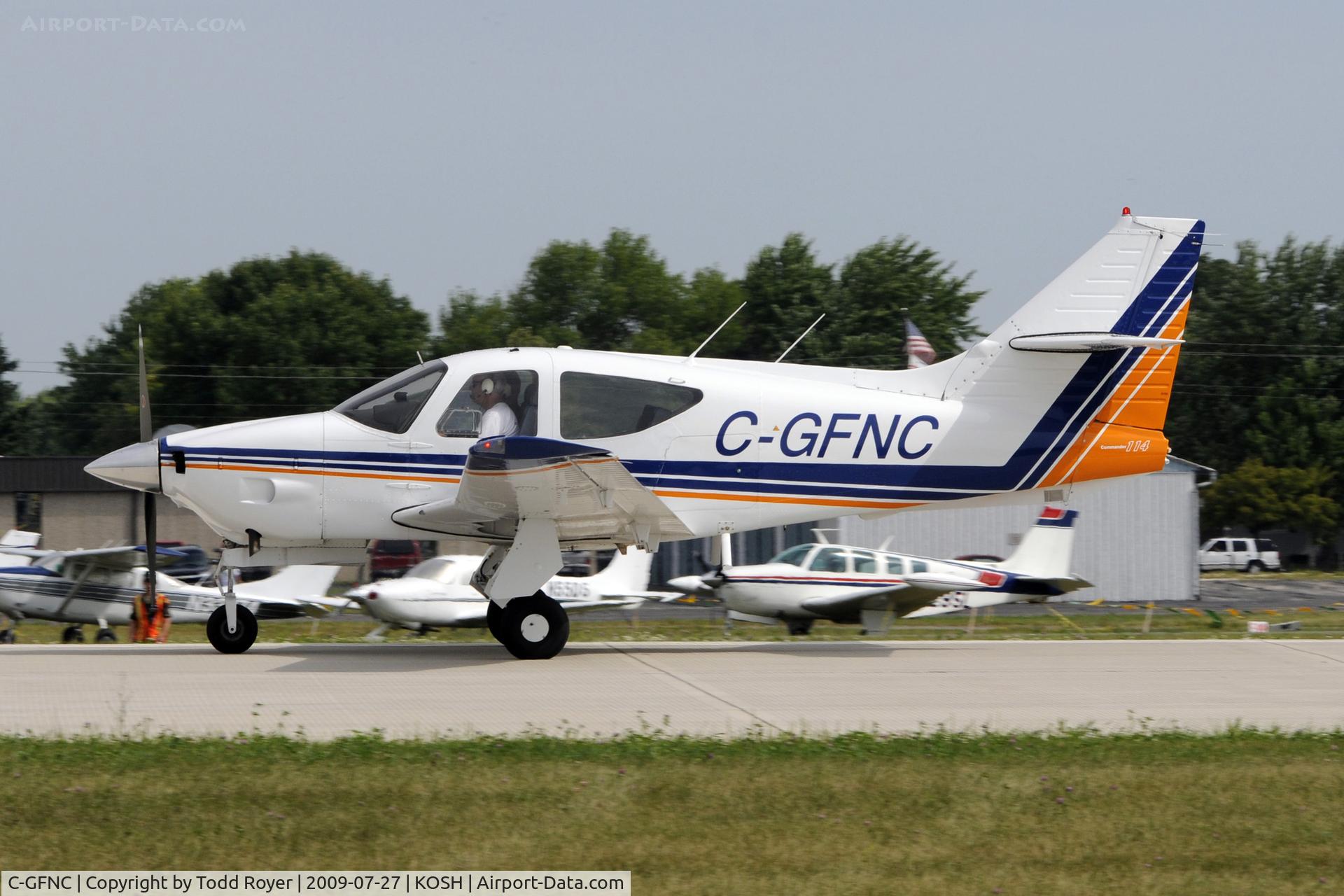 C-GFNC, 1977 Rockwell Commander 114 C/N 14308, Landing 27 at OSH