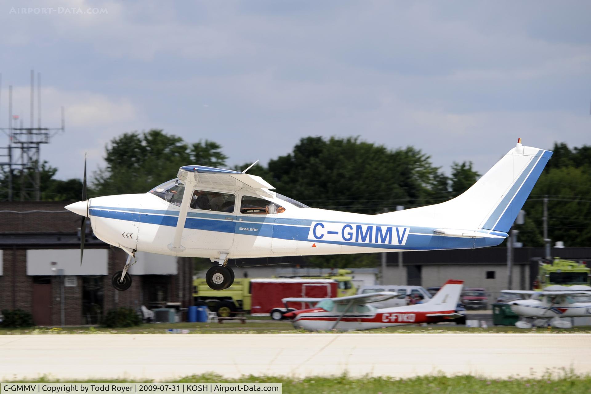 C-GMMV, 1966 Cessna 182J Skylane C/N 18256738, Departing OSH on 27