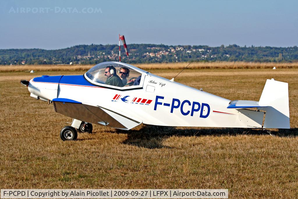 F-PCPD, Jodel D-18 C/N 49, waiting clearance to fly