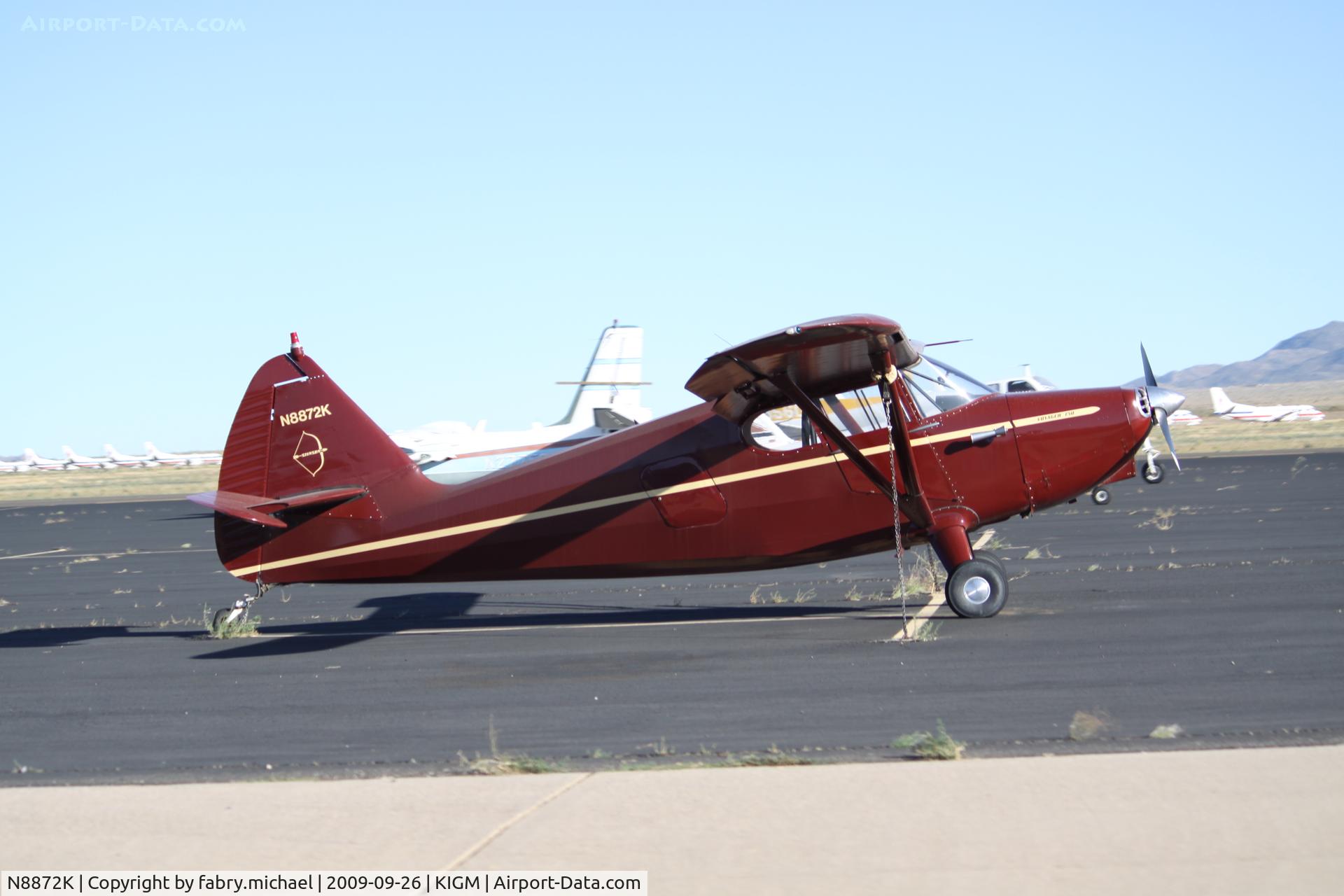 N8872K, 1947 Stinson 108-1 Voyager C/N 108-1872, Nice Stinson sunbathing. For sale.