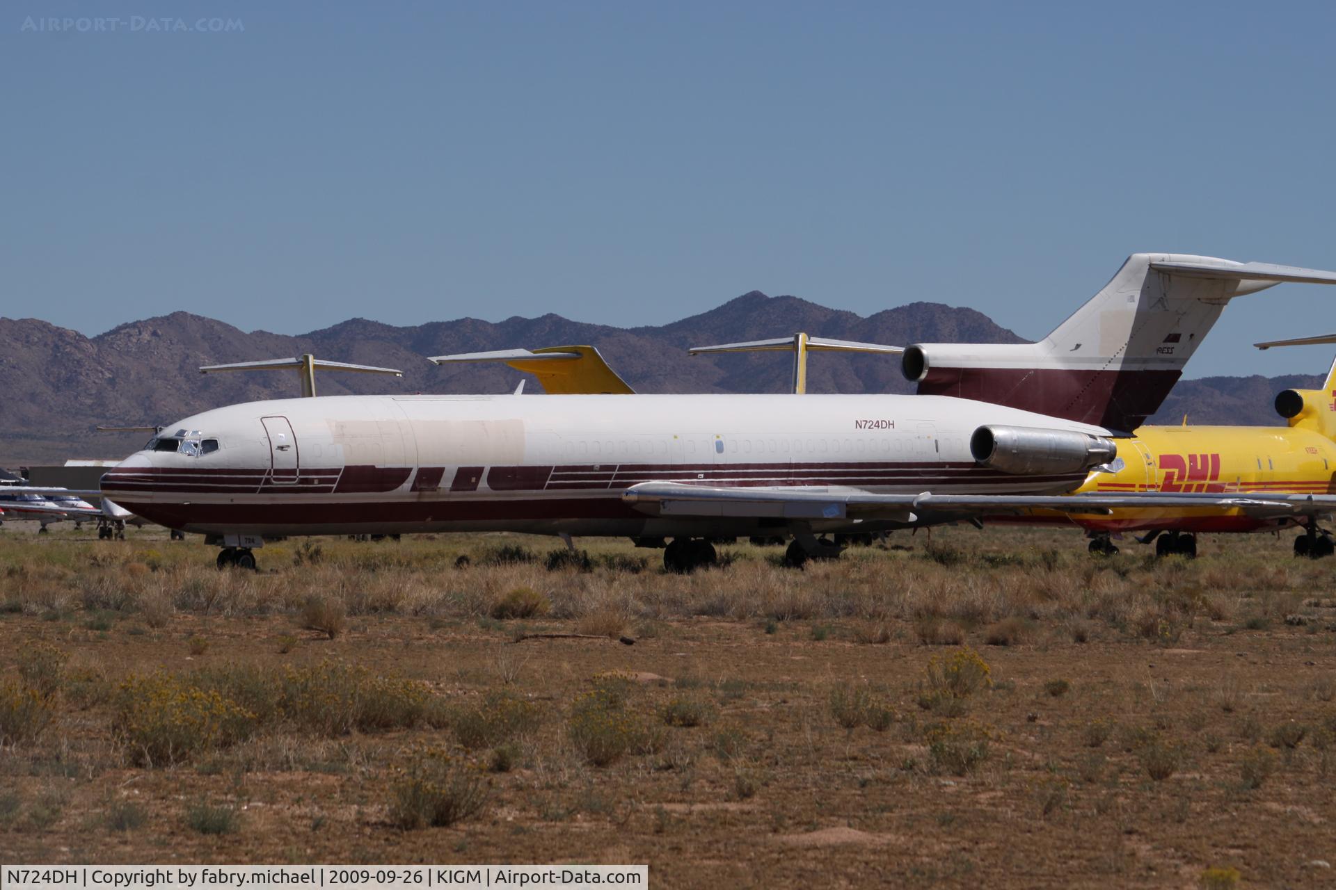 N724DH, 1969 Boeing 727-228 C/N 19862, Stored and for sale
