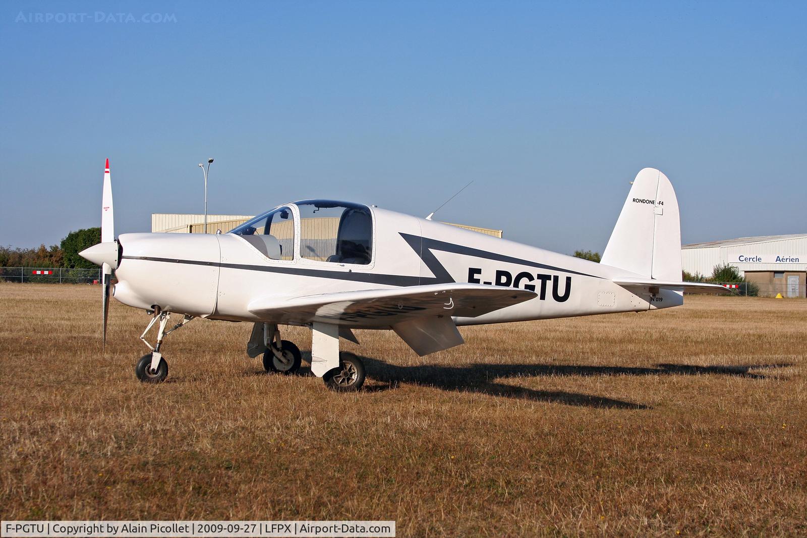 F-PGTU, Ambrosini F.4 Rondone I C/N 019, baking in the sun