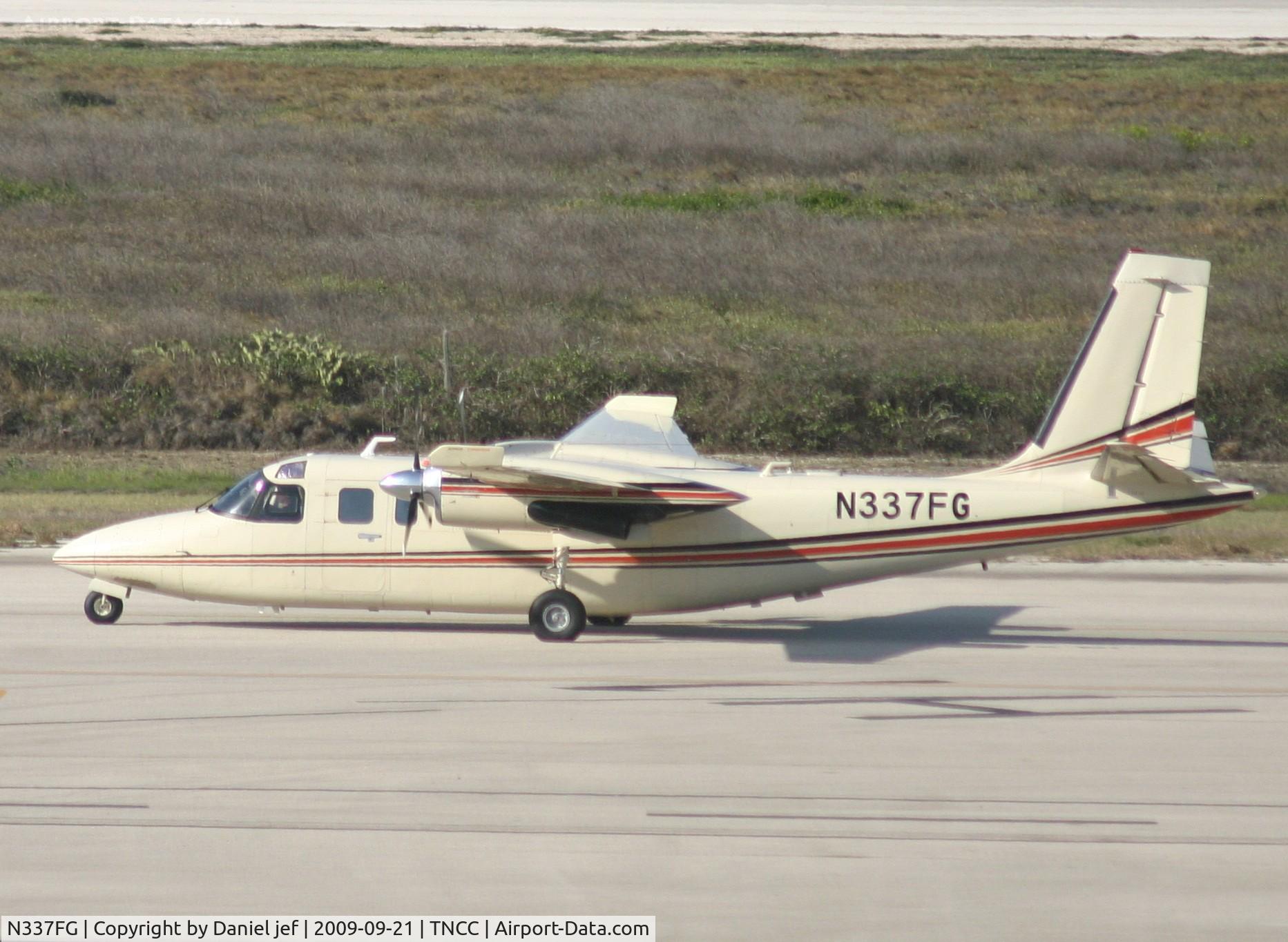 N337FG, 1970 Aero Commander 681 Hawk Commander C/N 6048, Prepping for take off