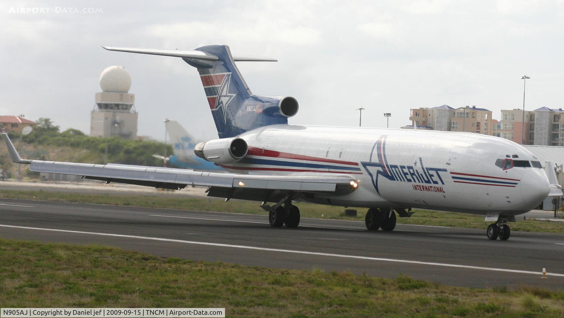 N905AJ, 1980 Boeing 727-231 C/N 21989, express mail.