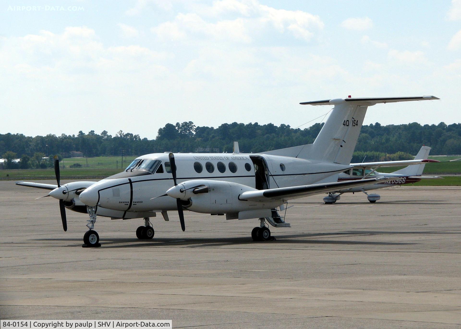 84-0154, Beech C-12F Huron C/N BL-084, At Shreveport Regional.