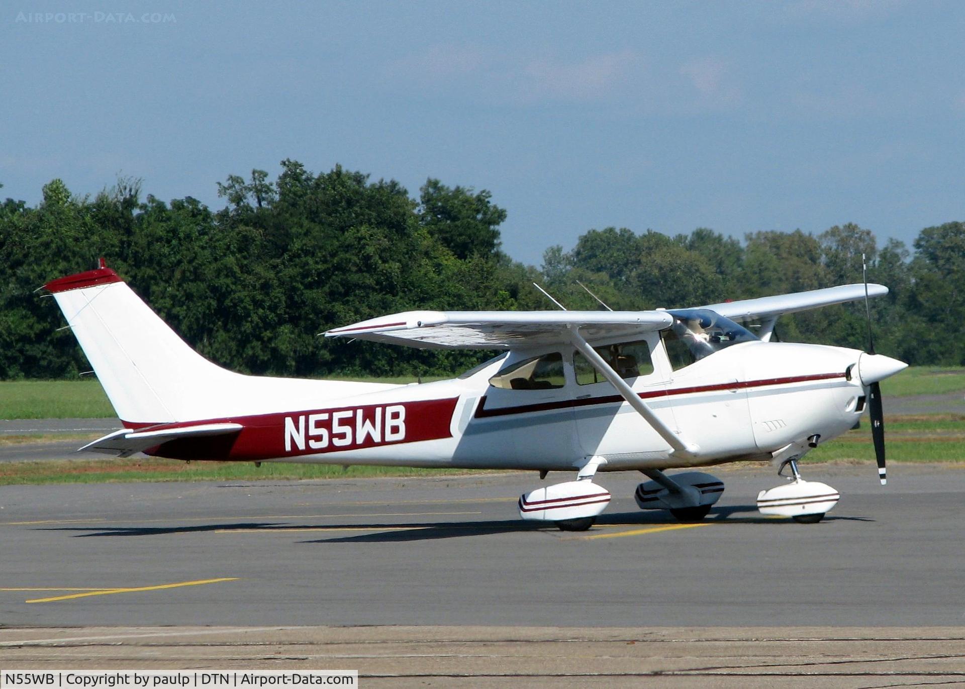 N55WB, 1975 Cessna 182P Skylane C/N 18263900, At Downtown Shreveport.