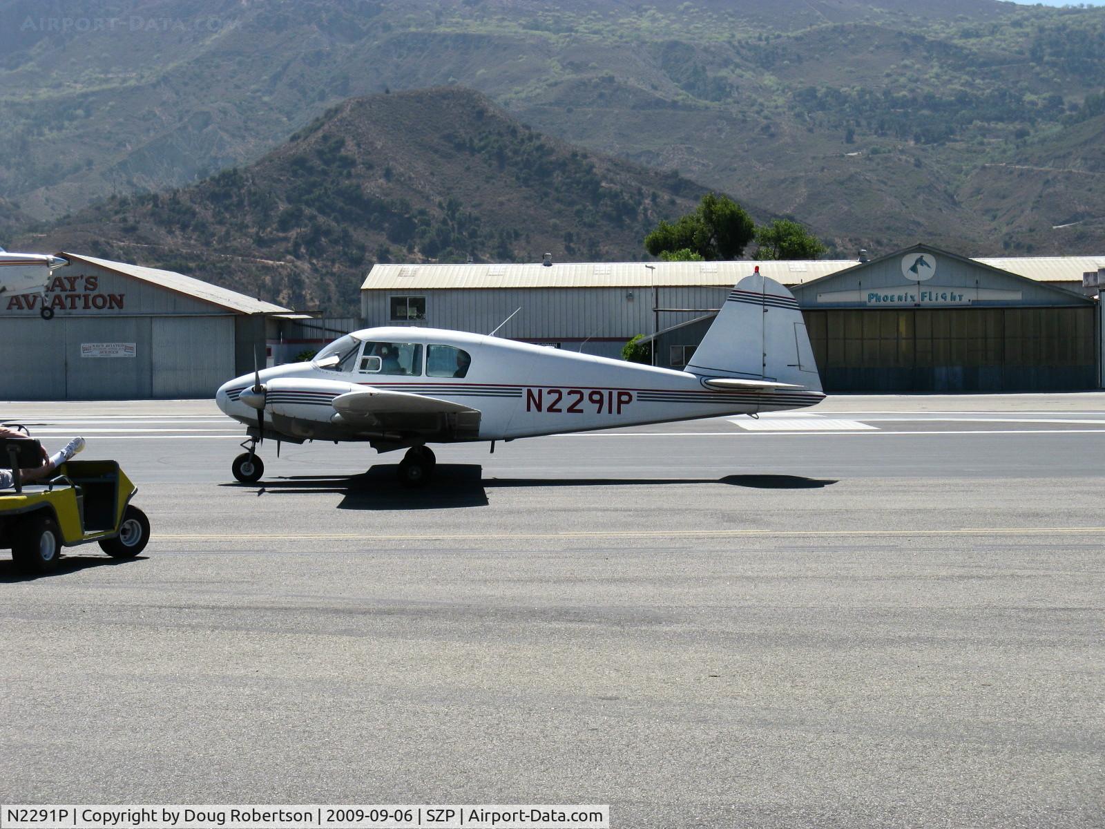 N2291P, 1957 Piper PA-23 Apache C/N 23-902, 1957 Piper PA-23-150 APACHE, two Lycoming O-320s 150 Hp each, taxi