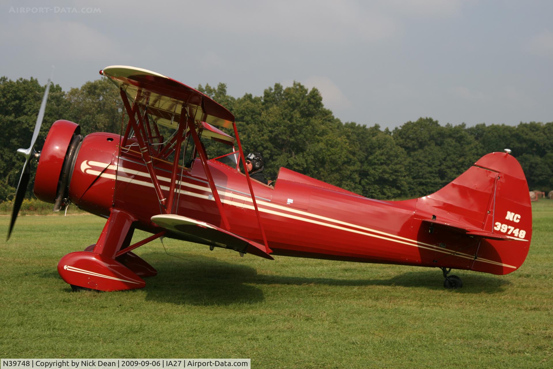 N39748, 1942 Waco UPF-7 C/N 5881, IA27