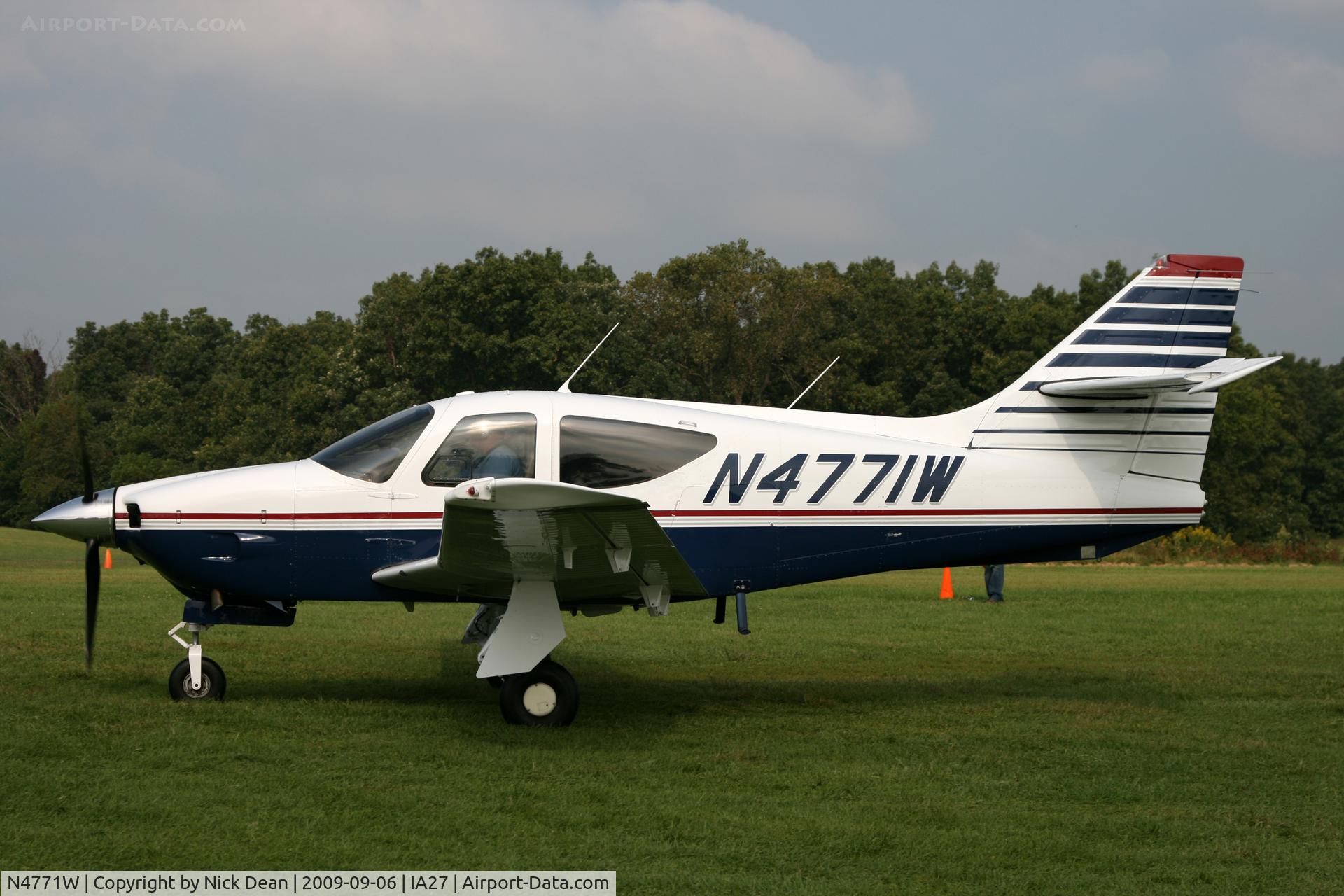 N4771W, 1976 Rockwell International 114 Commander C/N 14101, IA27