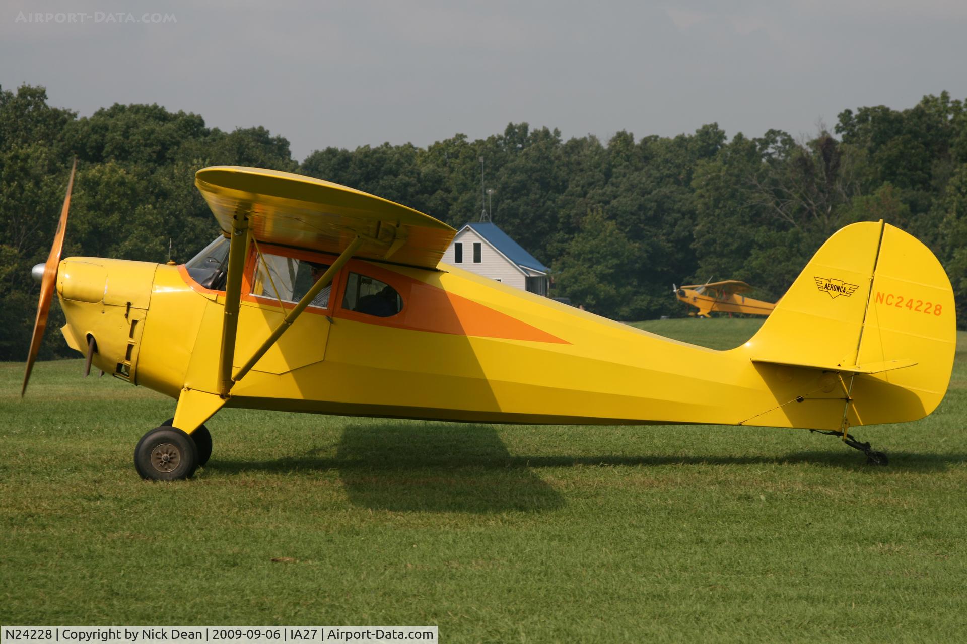 N24228, 1939 Aeronca 65-LA C/N L-6949, IA27