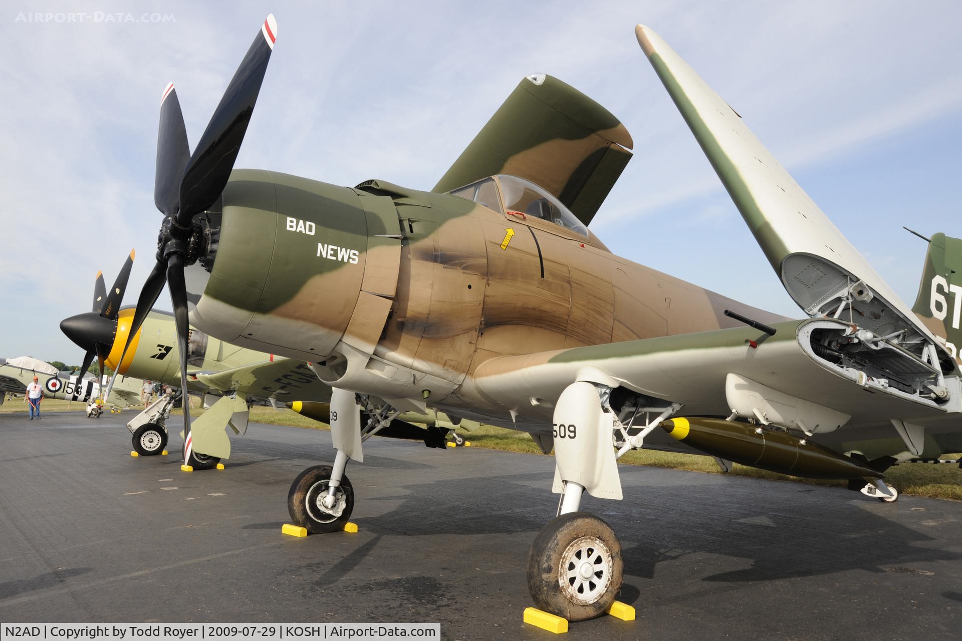 N2AD, 1947 Douglas AD-1 Skyraider C/N 09257/2085, Oshkosh EAA Fly-in 2009