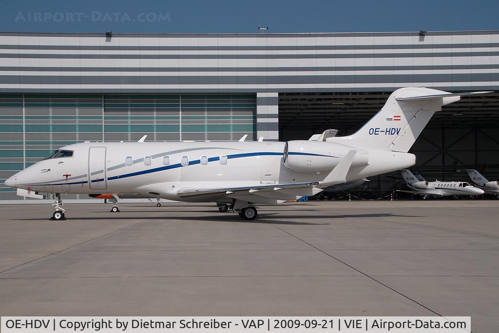 OE-HDV, 2009 Bombardier Challenger 300 (BD-100-1A10) C/N 20261, Bombardier BD100 Challemger 300