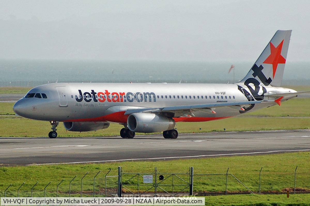 VH-VQF, 2008 Airbus A320-232 C/N 3474, At Auckland