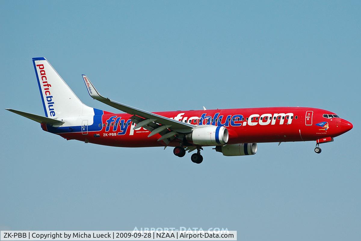 ZK-PBB, 2003 Boeing 737-8FE C/N 33797, At Auckland