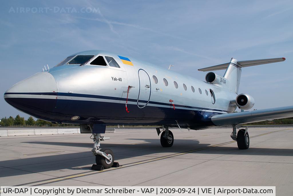 UR-DAP, 1975 Yakovlev Yak-40 C/N 9521241, Aerocharter Yakovlev 40