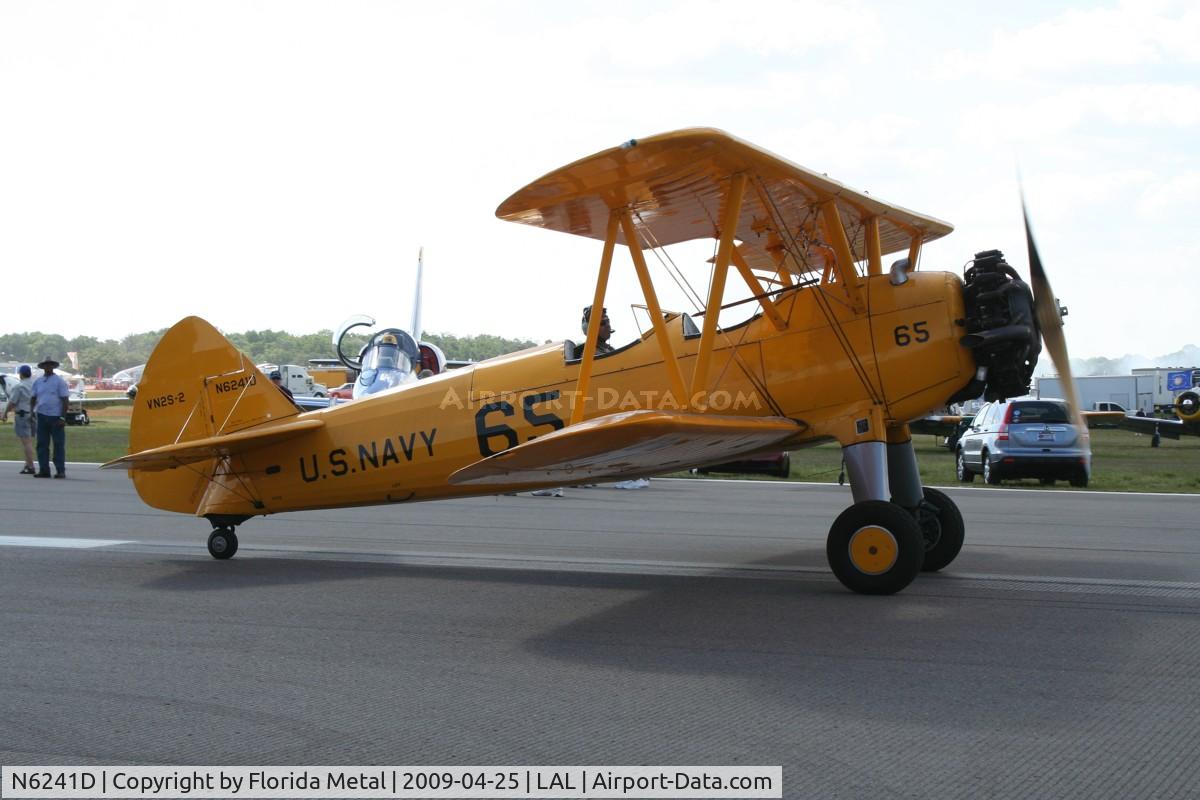 N6241D, 1943 Boeing B75N1 C/N 75-7862, N2S-2