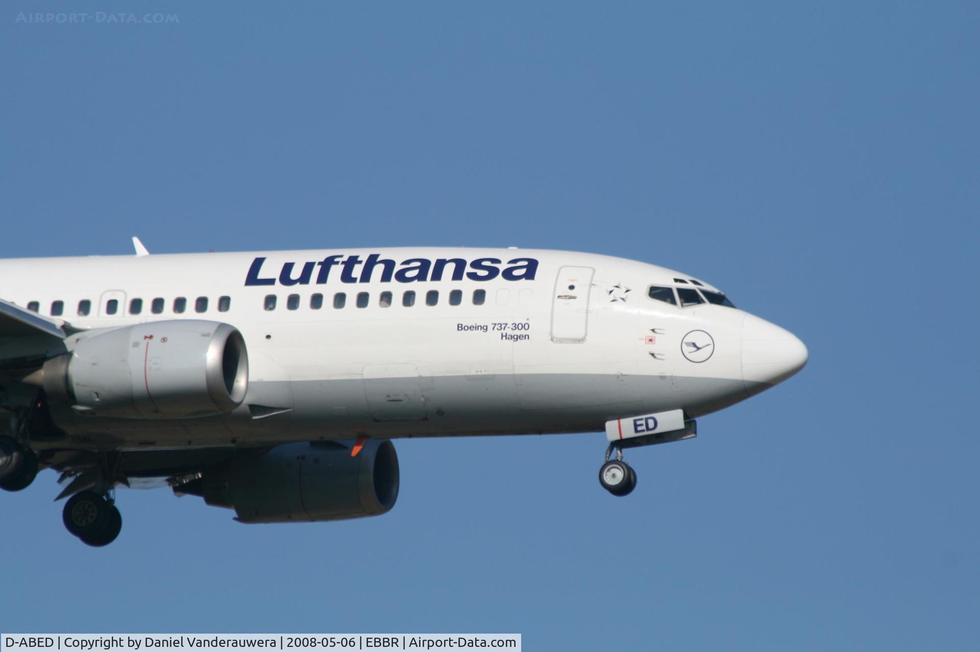 D-ABED, 1991 Boeing 737-330 C/N 25215, descending to rwy 02