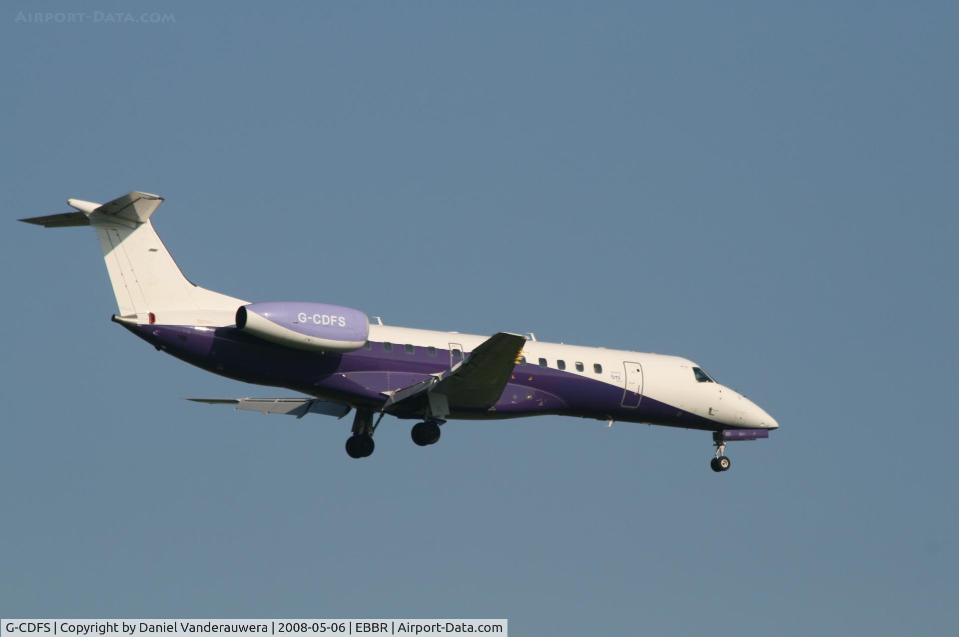 G-CDFS, 2001 Embraer ERJ-135ER (EMB-135ER) C/N 145431, descending to rwy 02