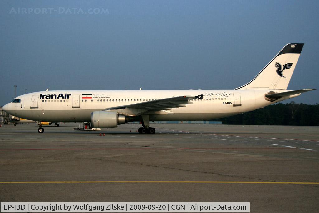 EP-IBD, 1993 Airbus A300B4-605R C/N 696, visitor