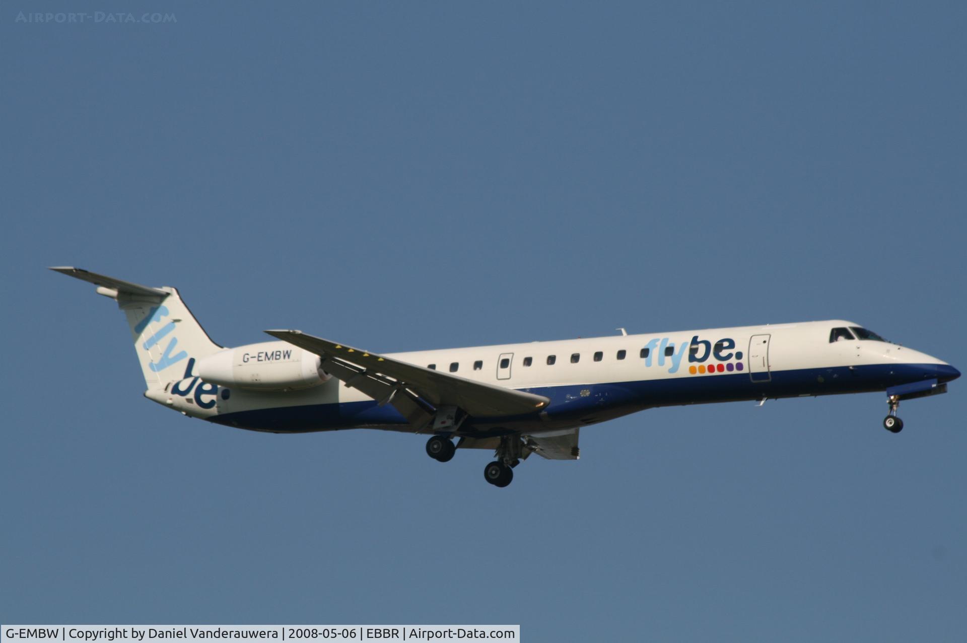 G-EMBW, 2001 Embraer EMB-145EU (ERJ-145EU) C/N 145546, arrival of flight BE1841 to rwy 02