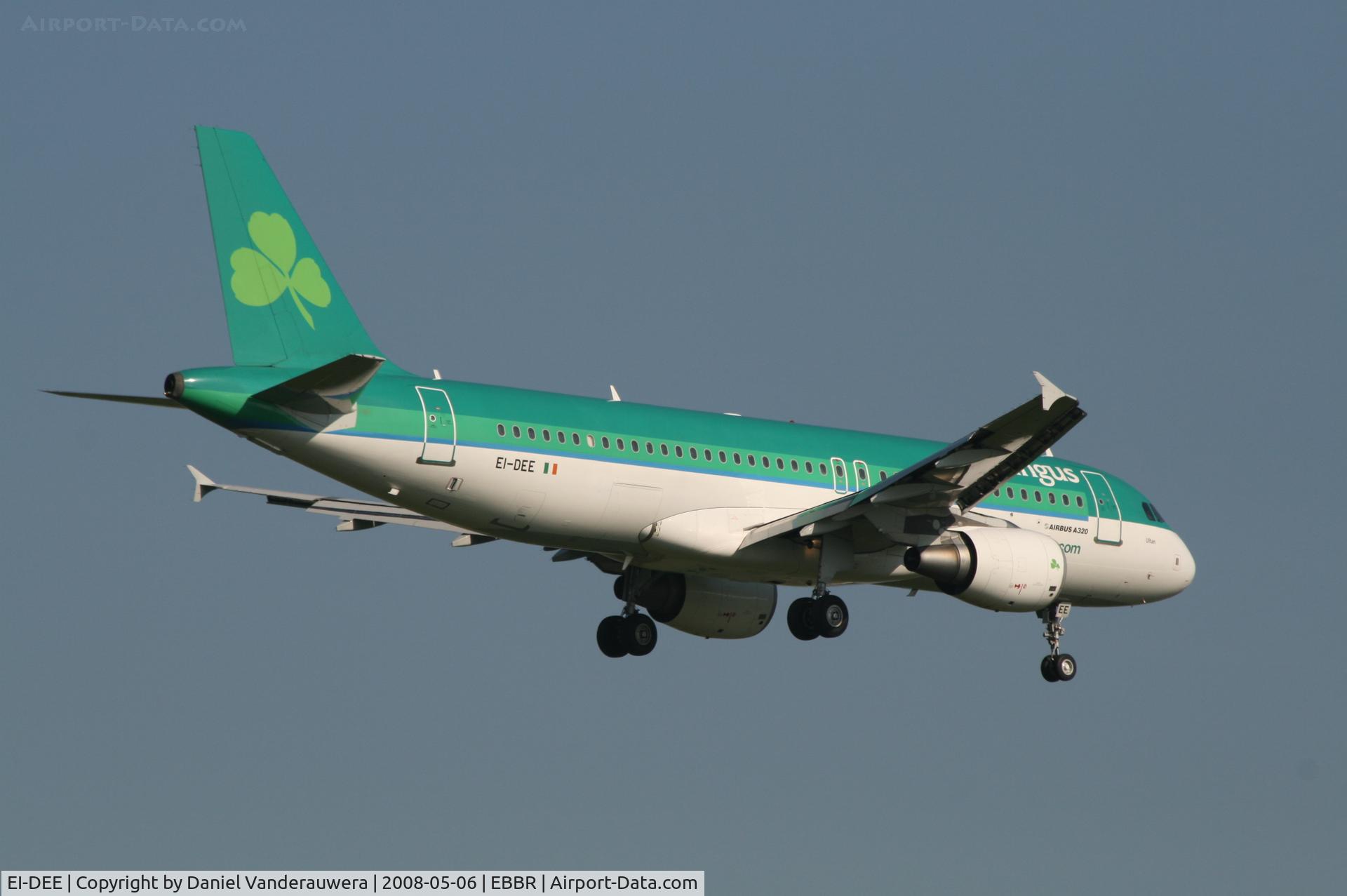 EI-DEE, 2004 Airbus A320-214 C/N 2250, Flight EI630 is descending to rwy 02